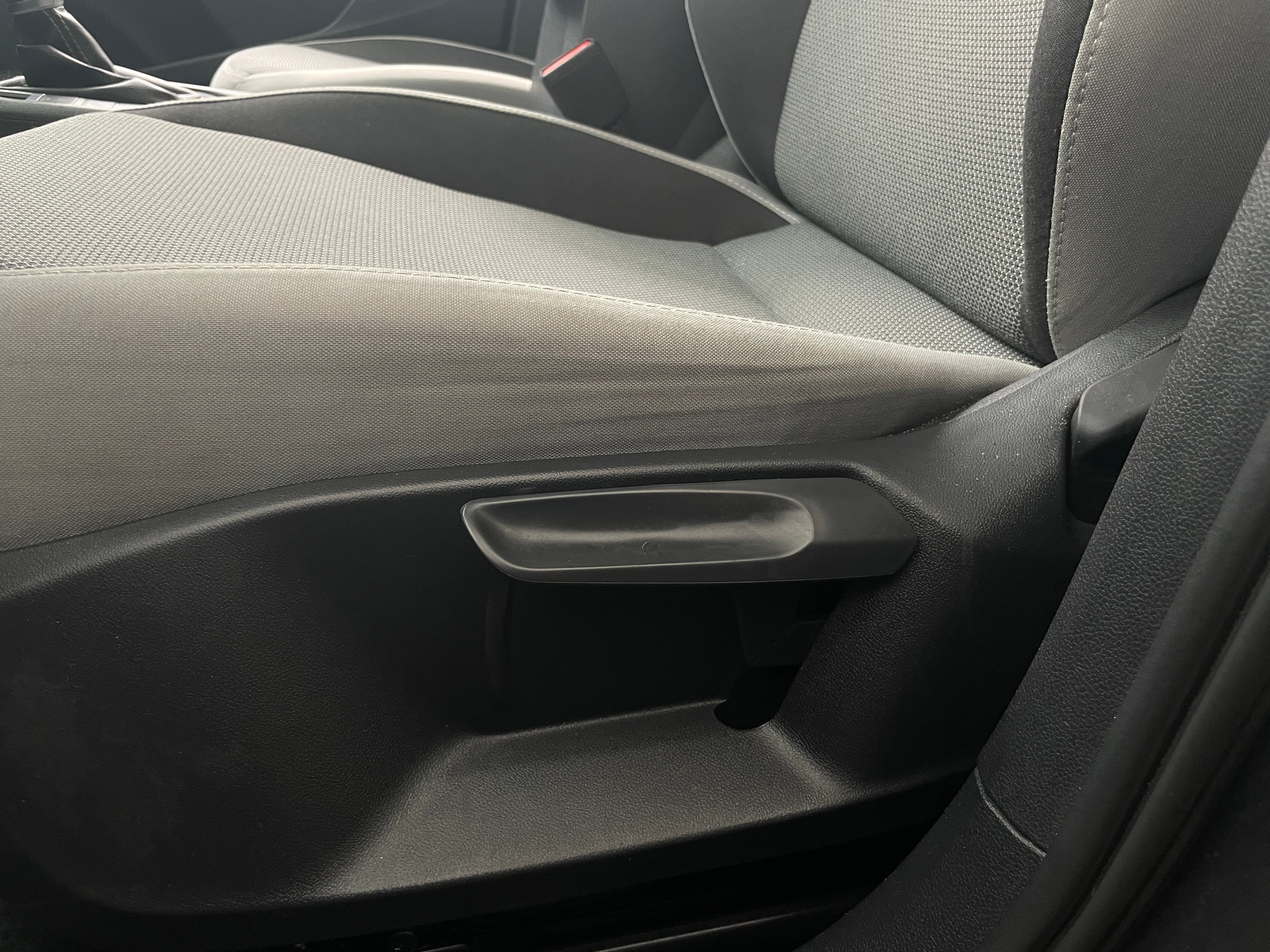 2024 Volkswagen Taos