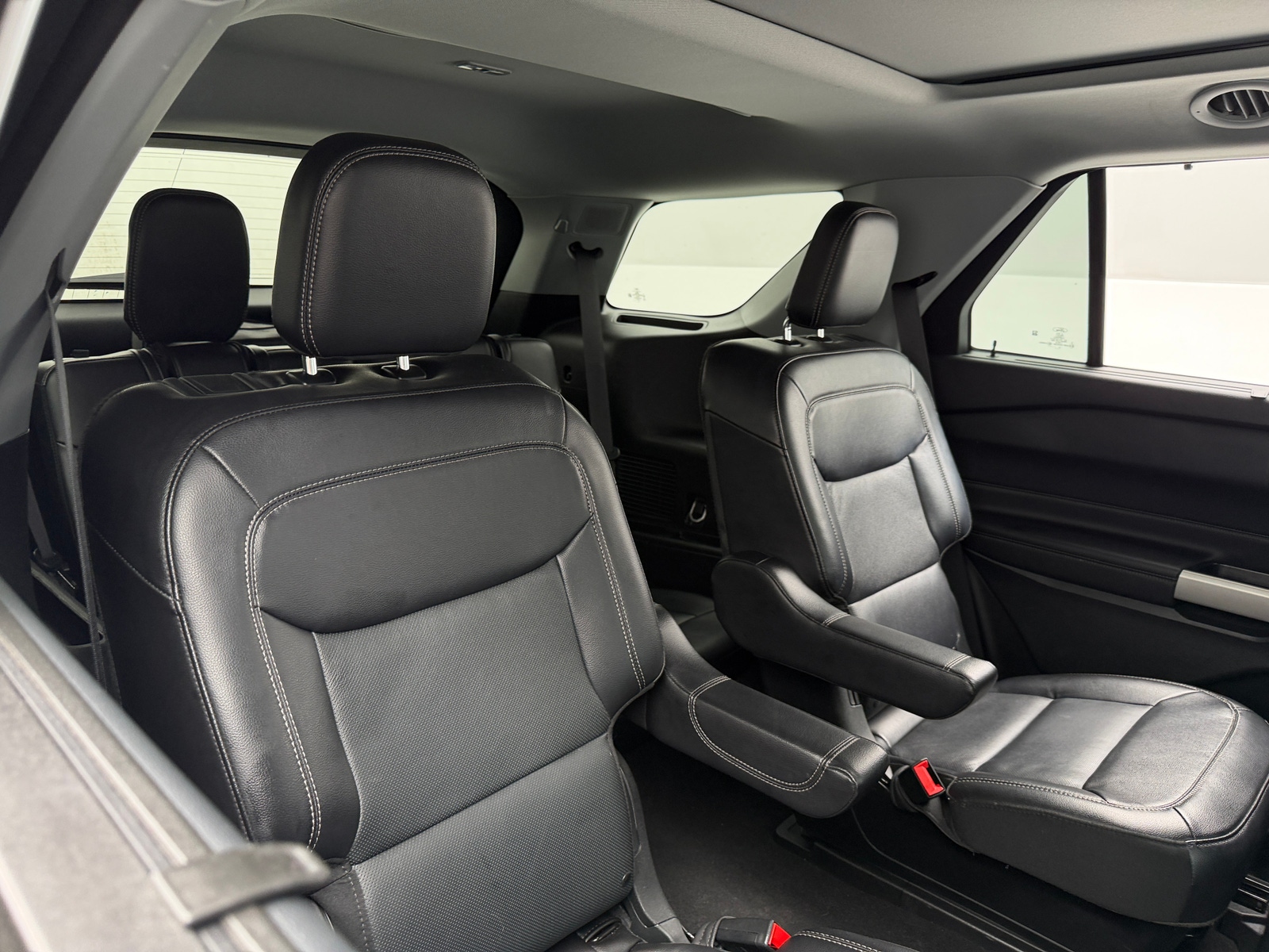 Thumbnail: 2023 Ford Explorer - 5
