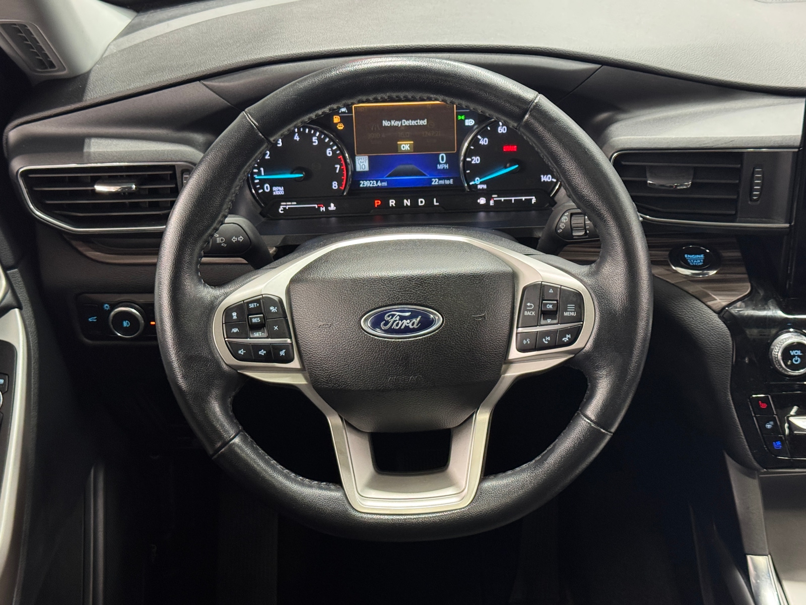 Thumbnail: 2023 Ford Explorer - 4