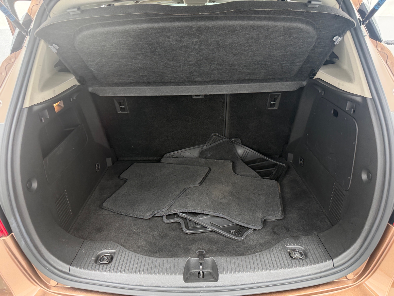 Thumbnail: 2017 Buick Encore - 6