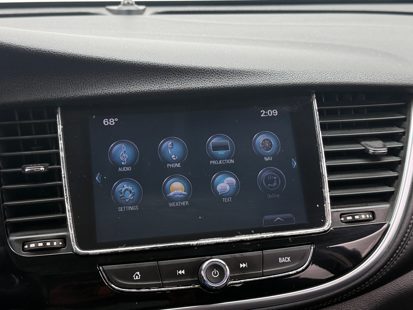 Thumbnail: 2017 Buick Encore - 3
