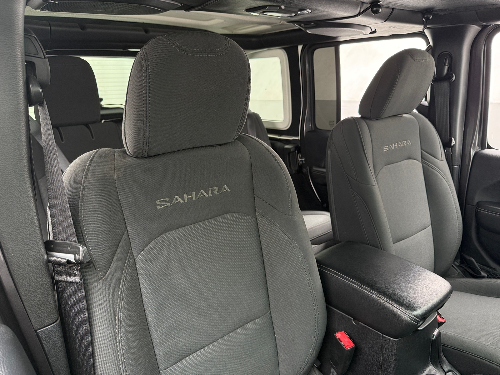 Thumbnail: 2019 Jeep Wrangler - 2