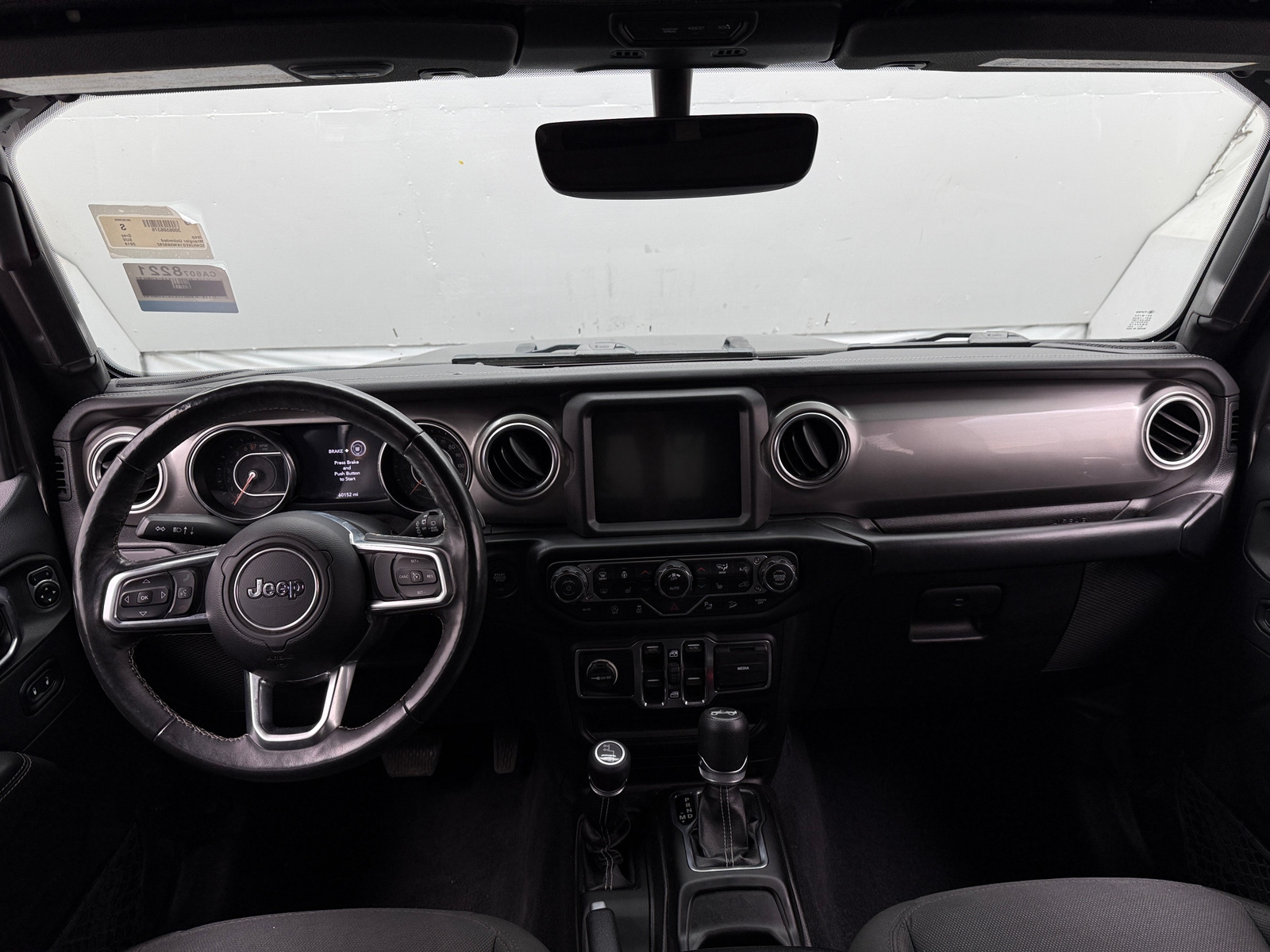 Thumbnail: 2019 Jeep Wrangler - 3