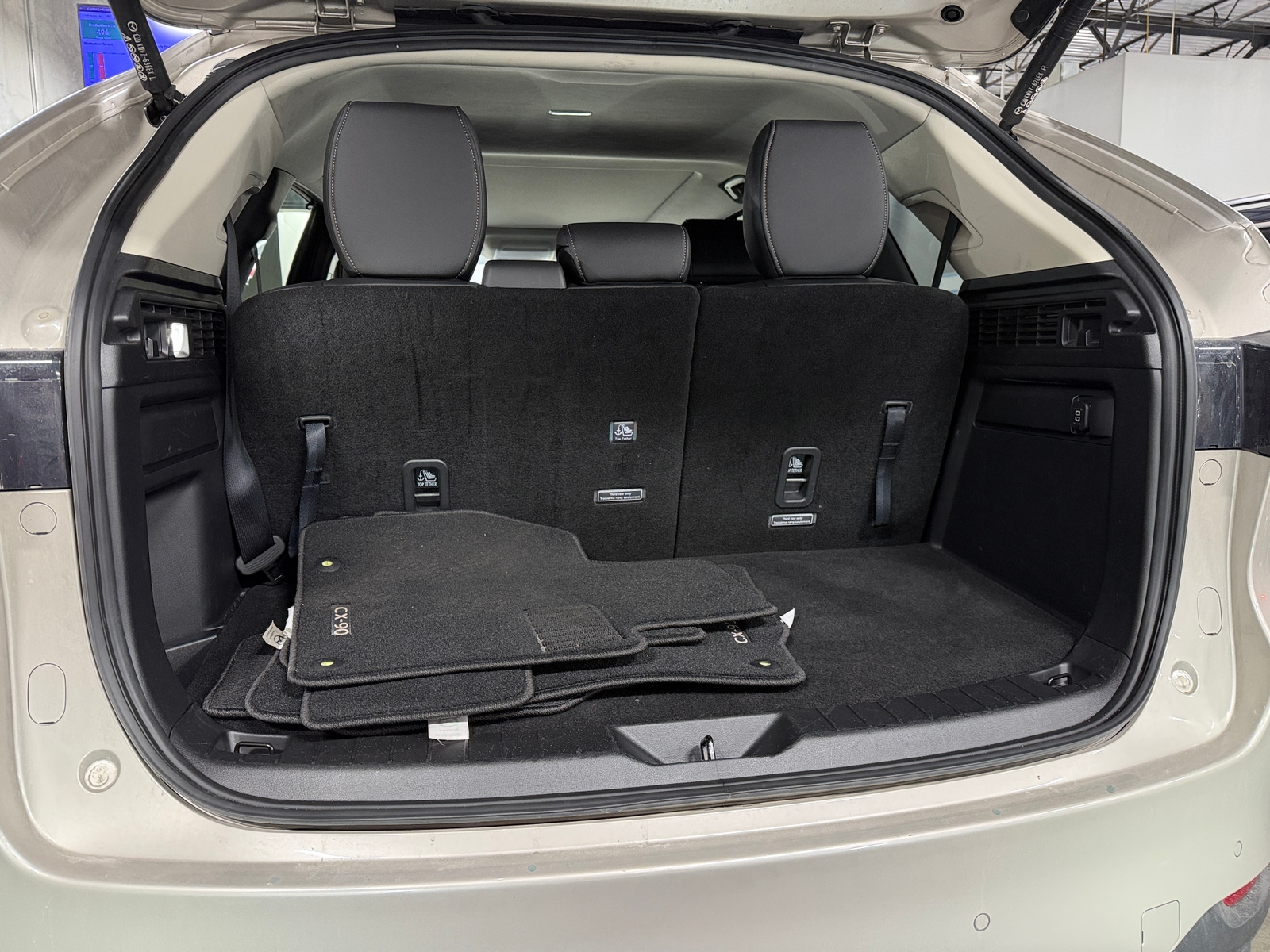 Thumbnail: 2026 Mazda CX-90 - 6