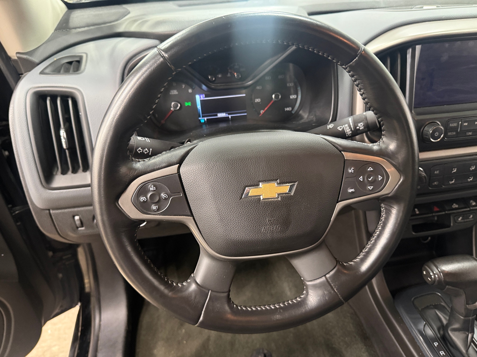 Thumbnail: 2018 Chevrolet Colorado - 4