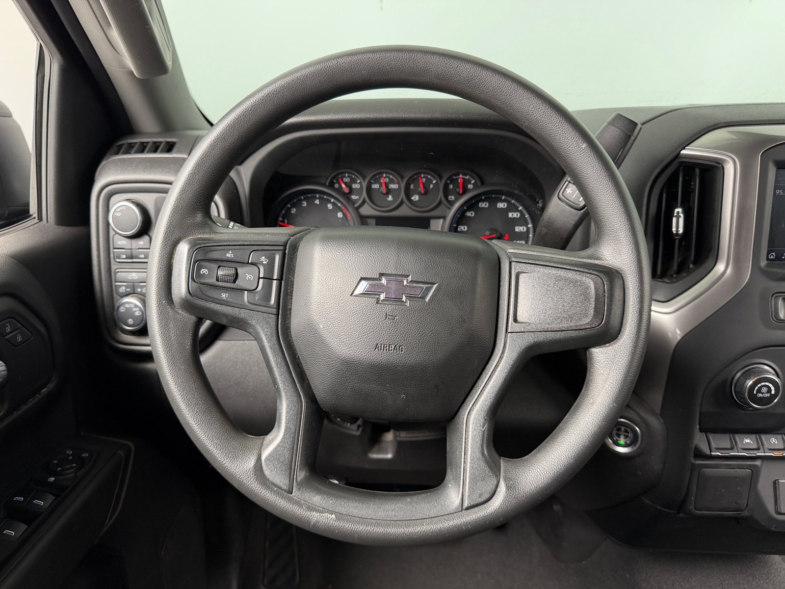 Thumbnail: 2024 Chevrolet Silverado 1500 - 5