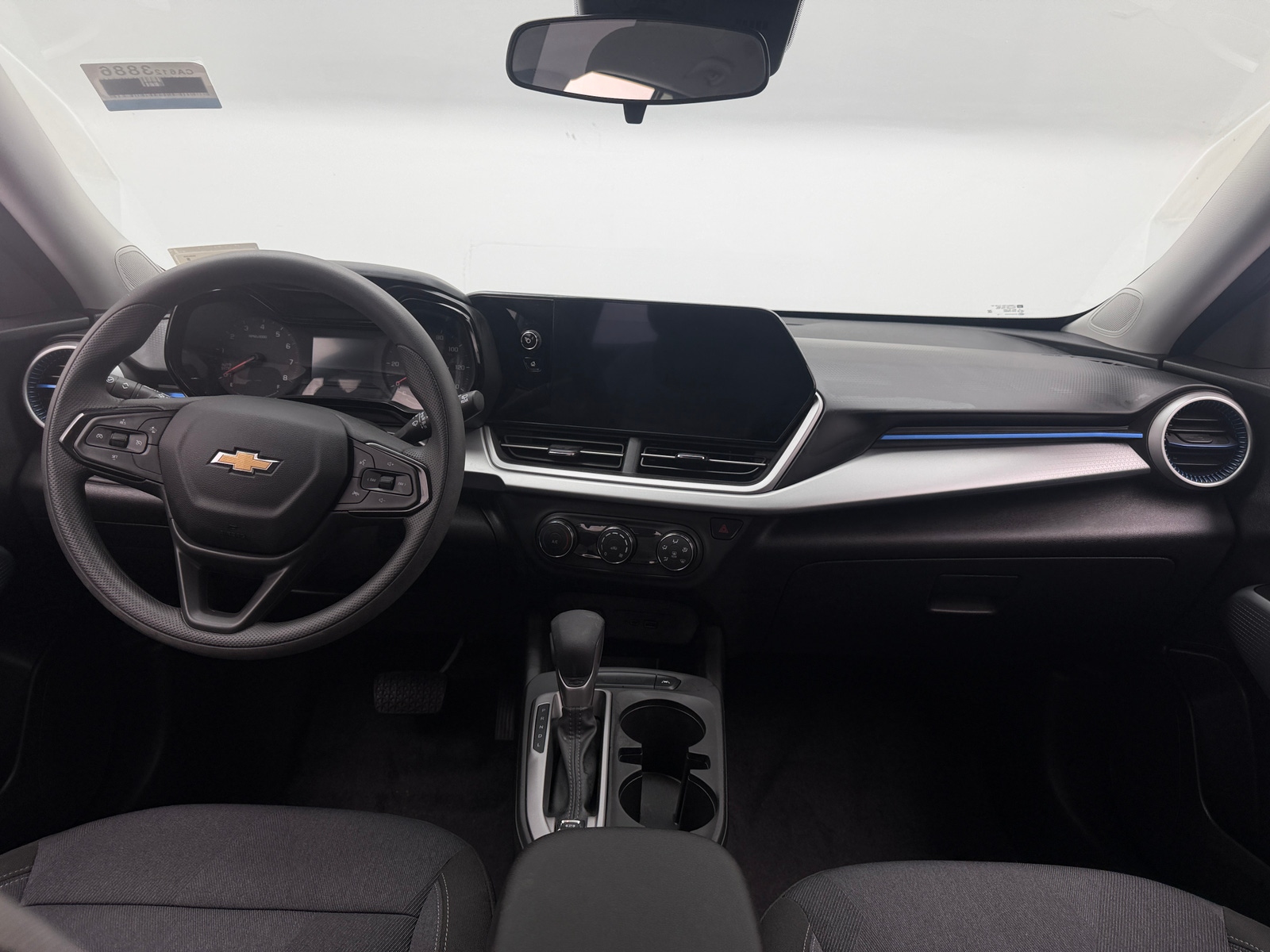 Thumbnail: 2025 Chevrolet Trax - 3