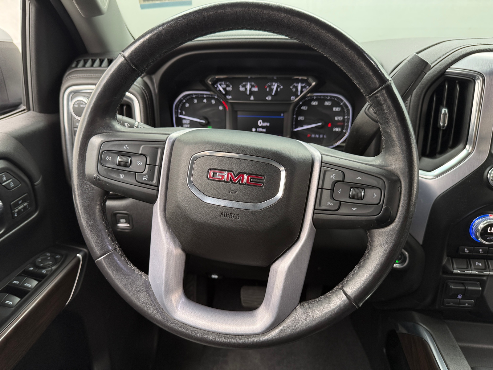 Thumbnail: 2020 GMC Sierra 1500 - 3