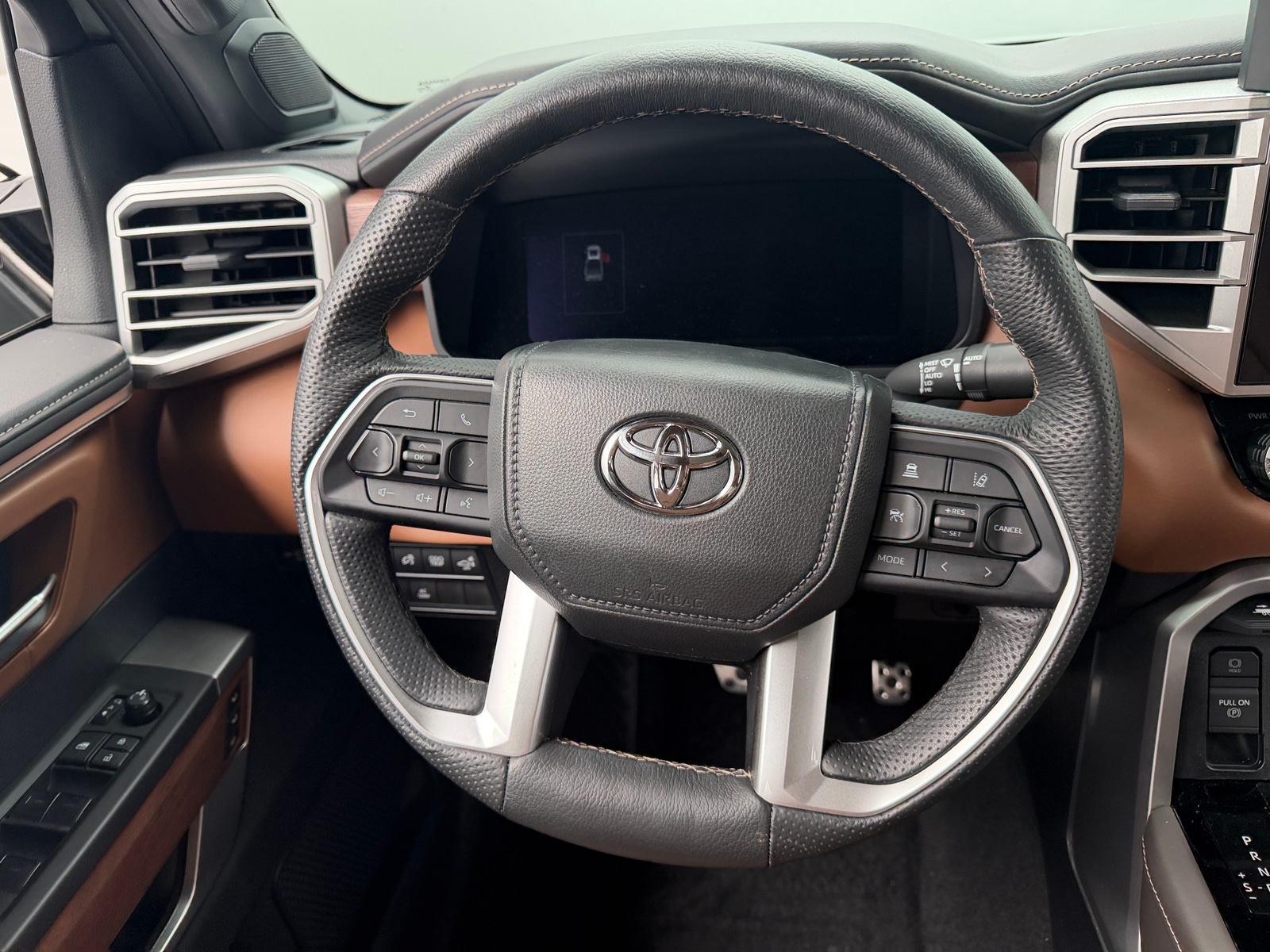 Thumbnail: 2025 Toyota Tundra - 4
