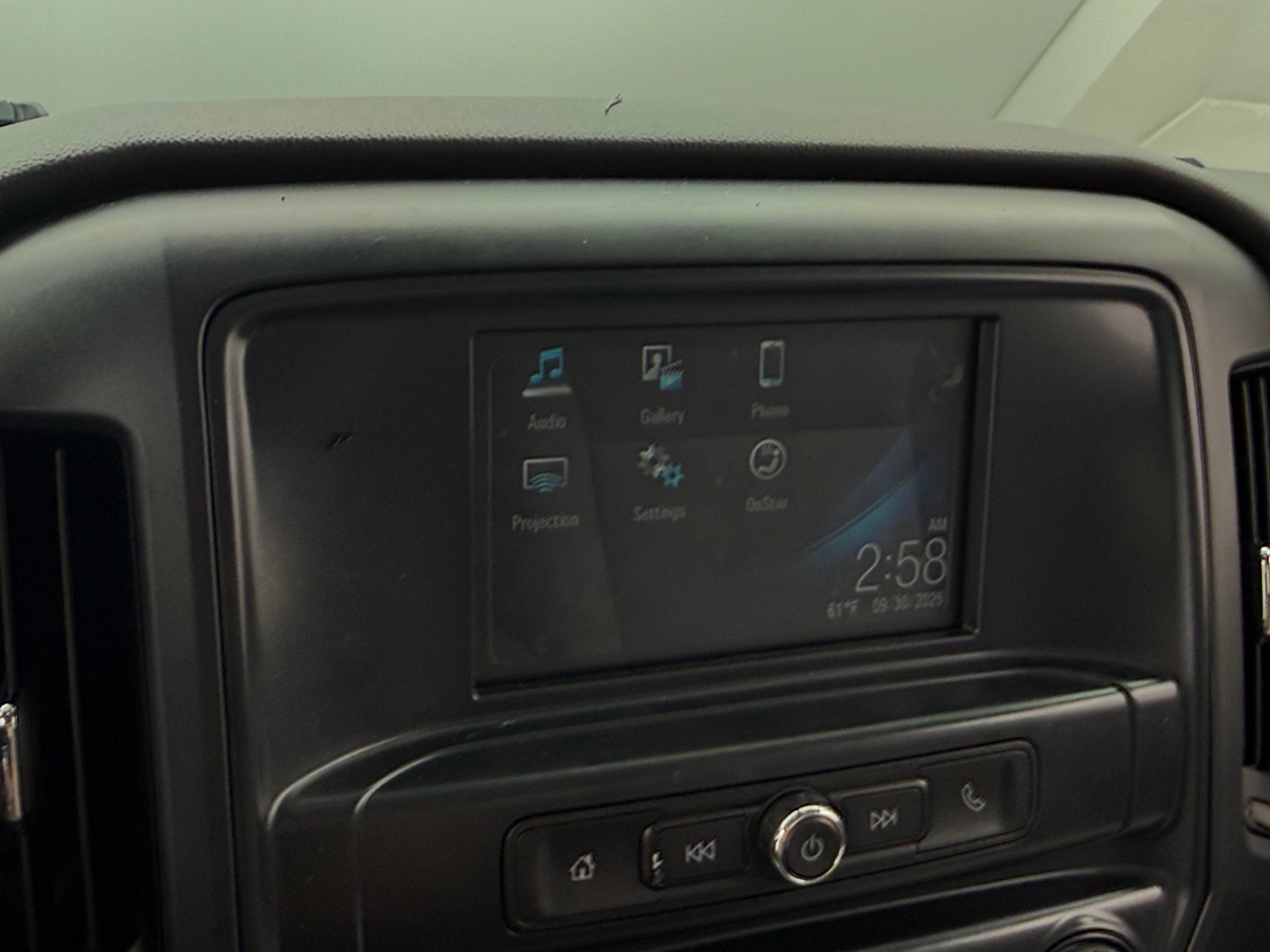 Thumbnail: 2018 Chevrolet Silverado 1500 - 4