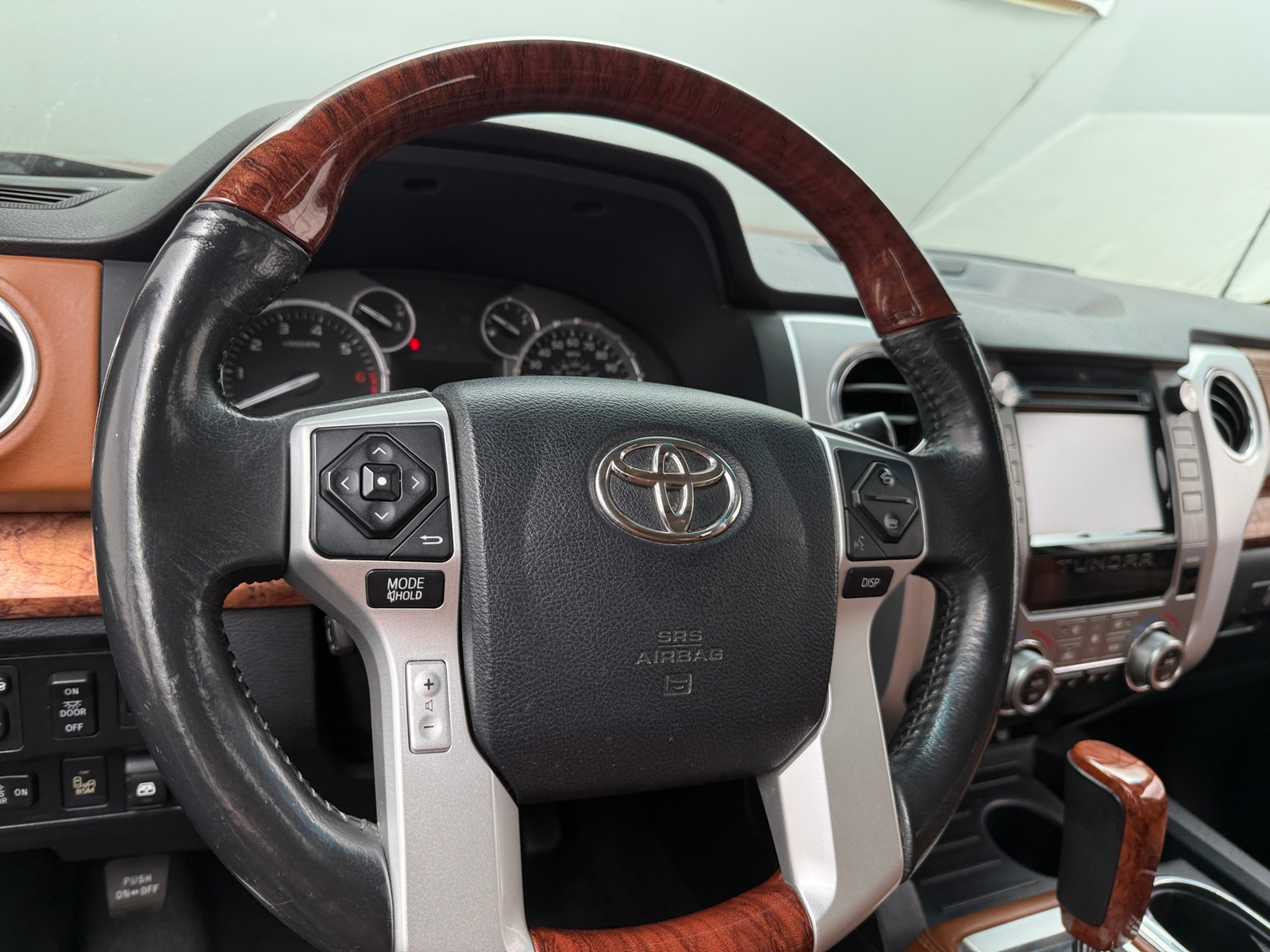 Thumbnail: 2017 Toyota Tundra - 5