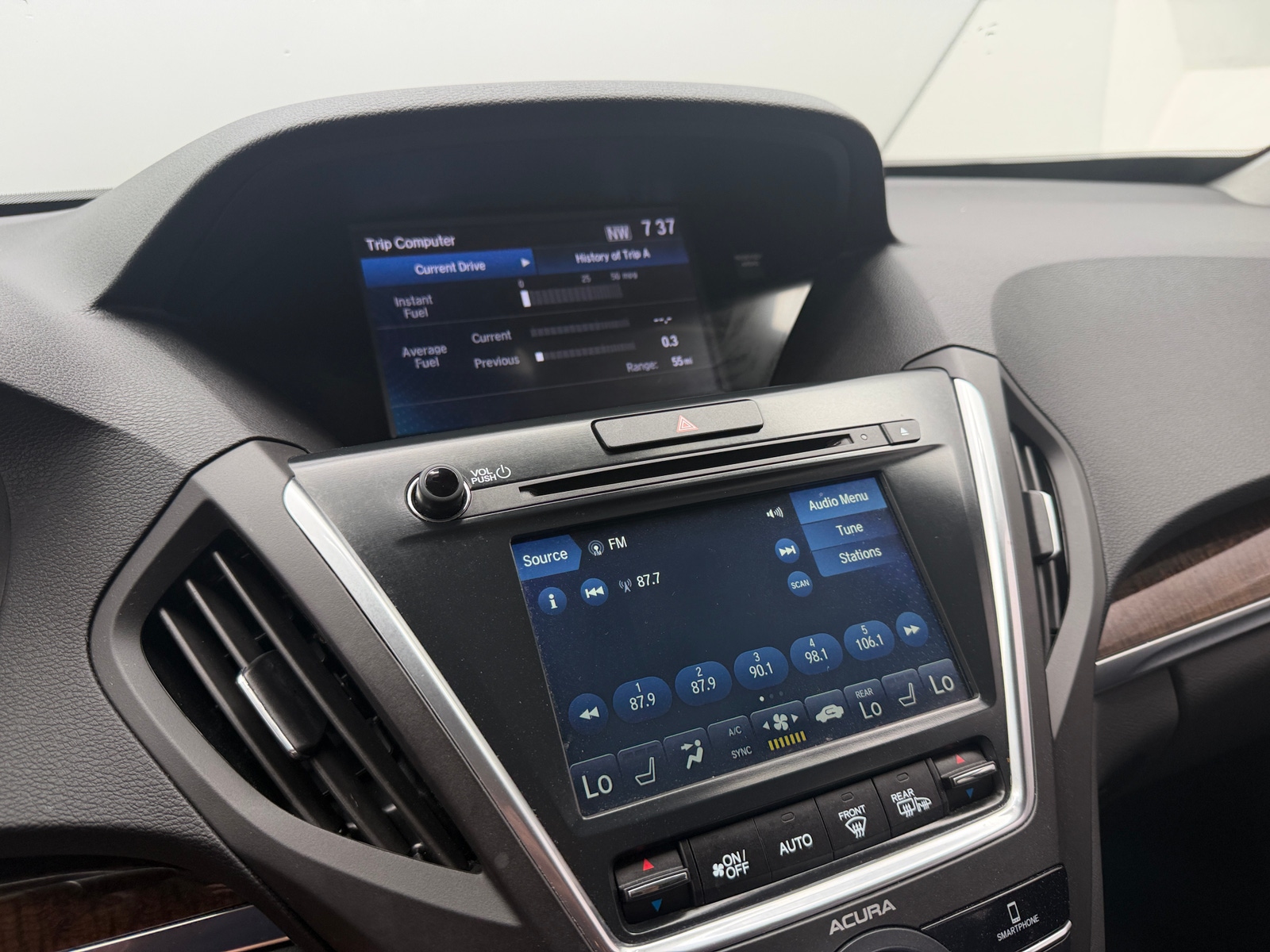 Thumbnail: 2020 Acura MDX - 4