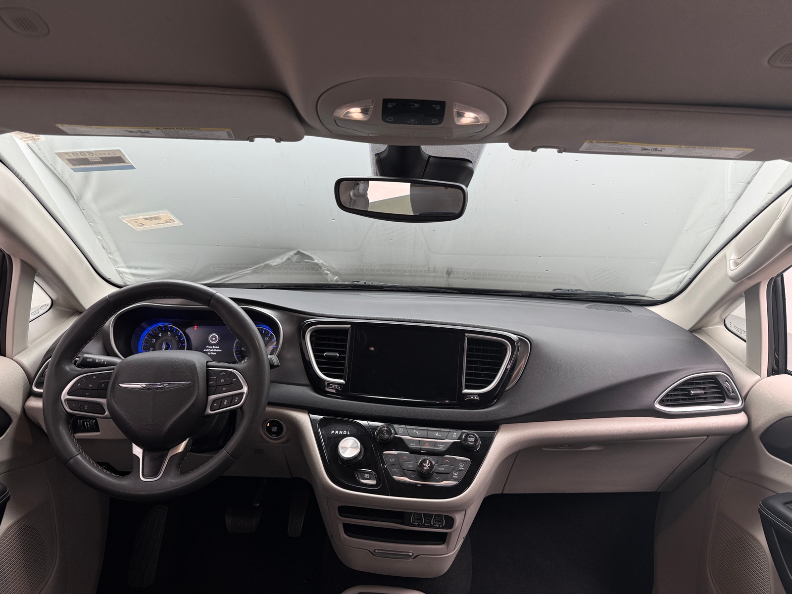 Thumbnail: 2024 Chrysler Pacifica - 2