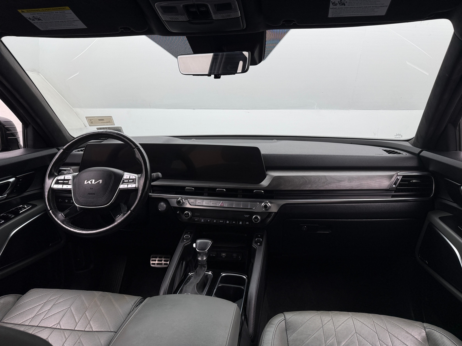 Thumbnail: 2023 Kia Telluride - 2
