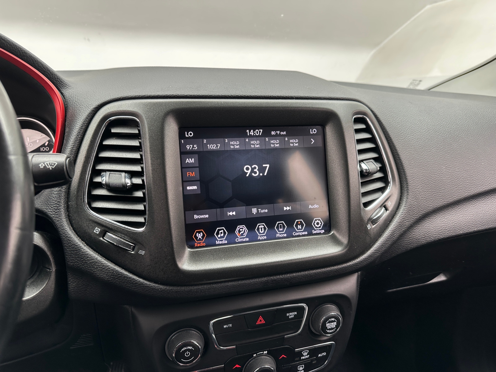 Thumbnail: 2019 Jeep Compass - 4