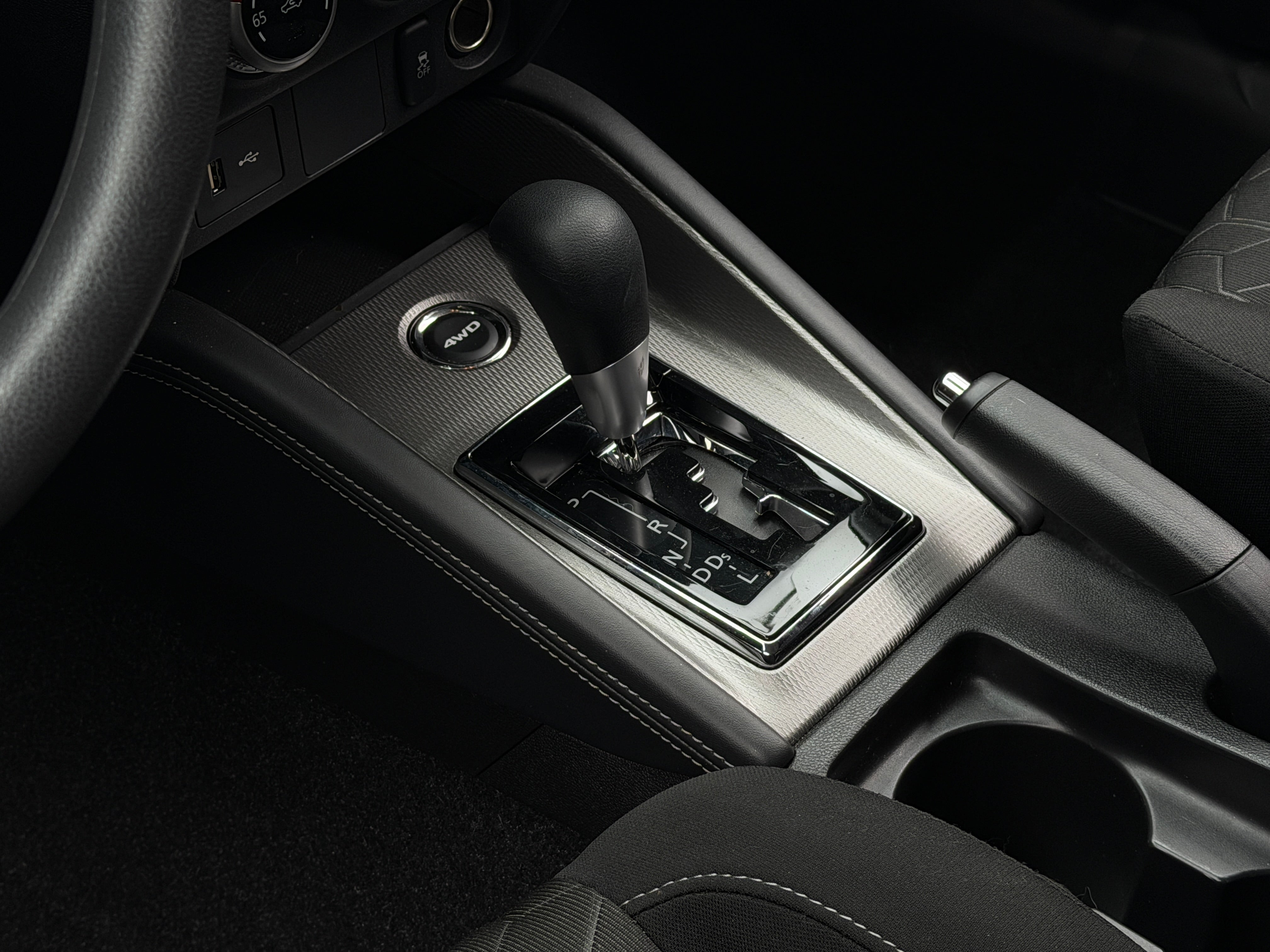 2025 Mitsubishi Outlander Sport ES