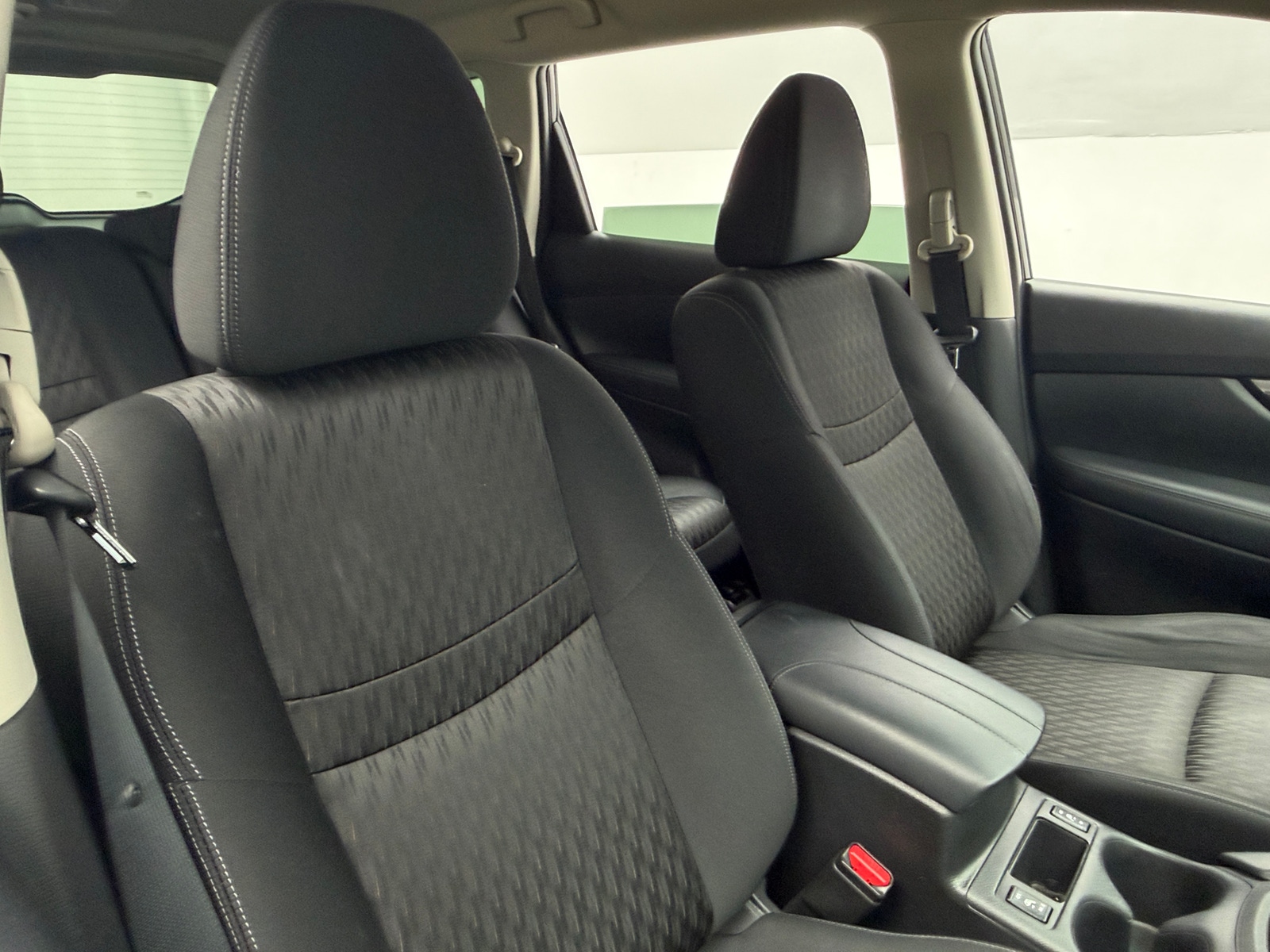Thumbnail: 2018 Nissan Rogue - 2