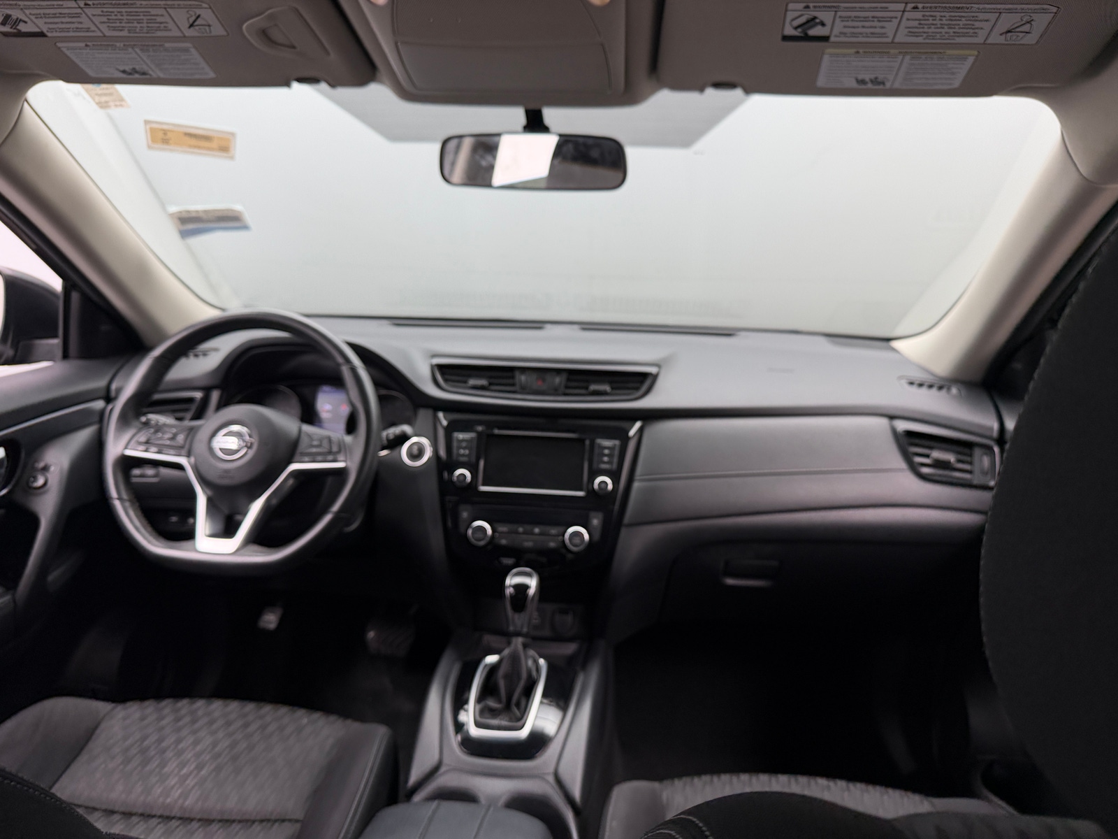 Thumbnail: 2018 Nissan Rogue - 3