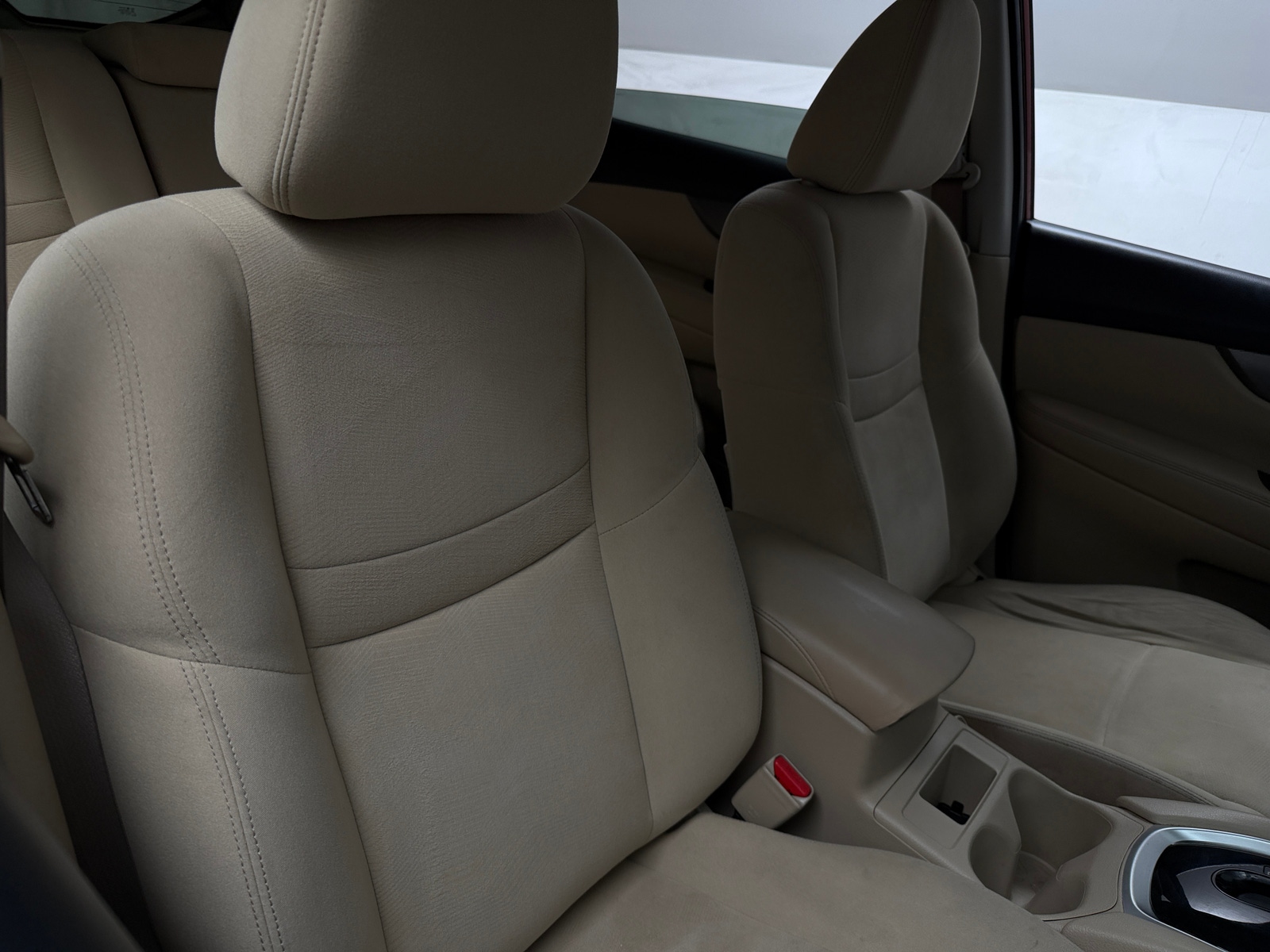 Thumbnail: 2016 Nissan Rogue - 2