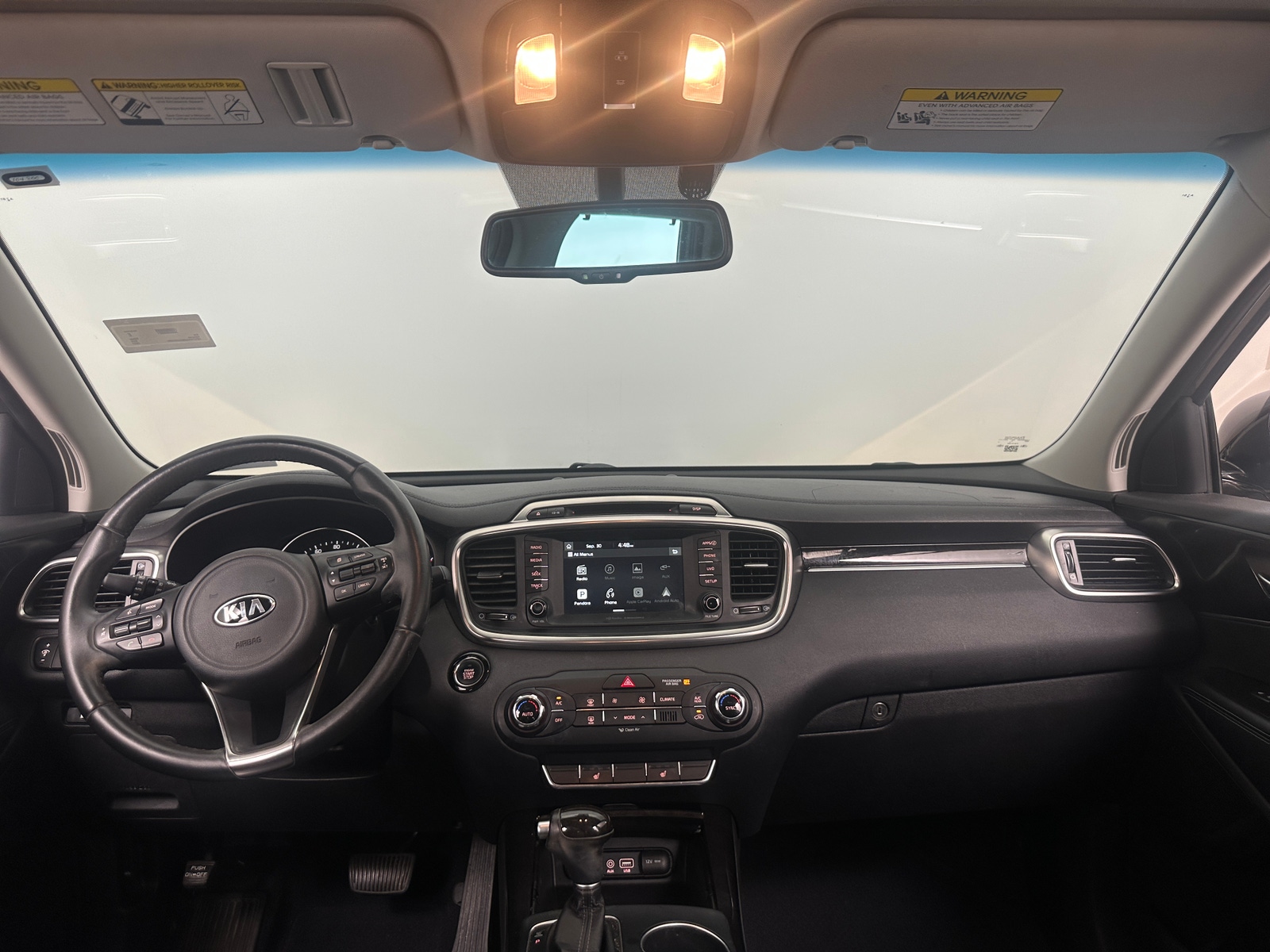 Thumbnail: 2017 Kia Sorento - 2