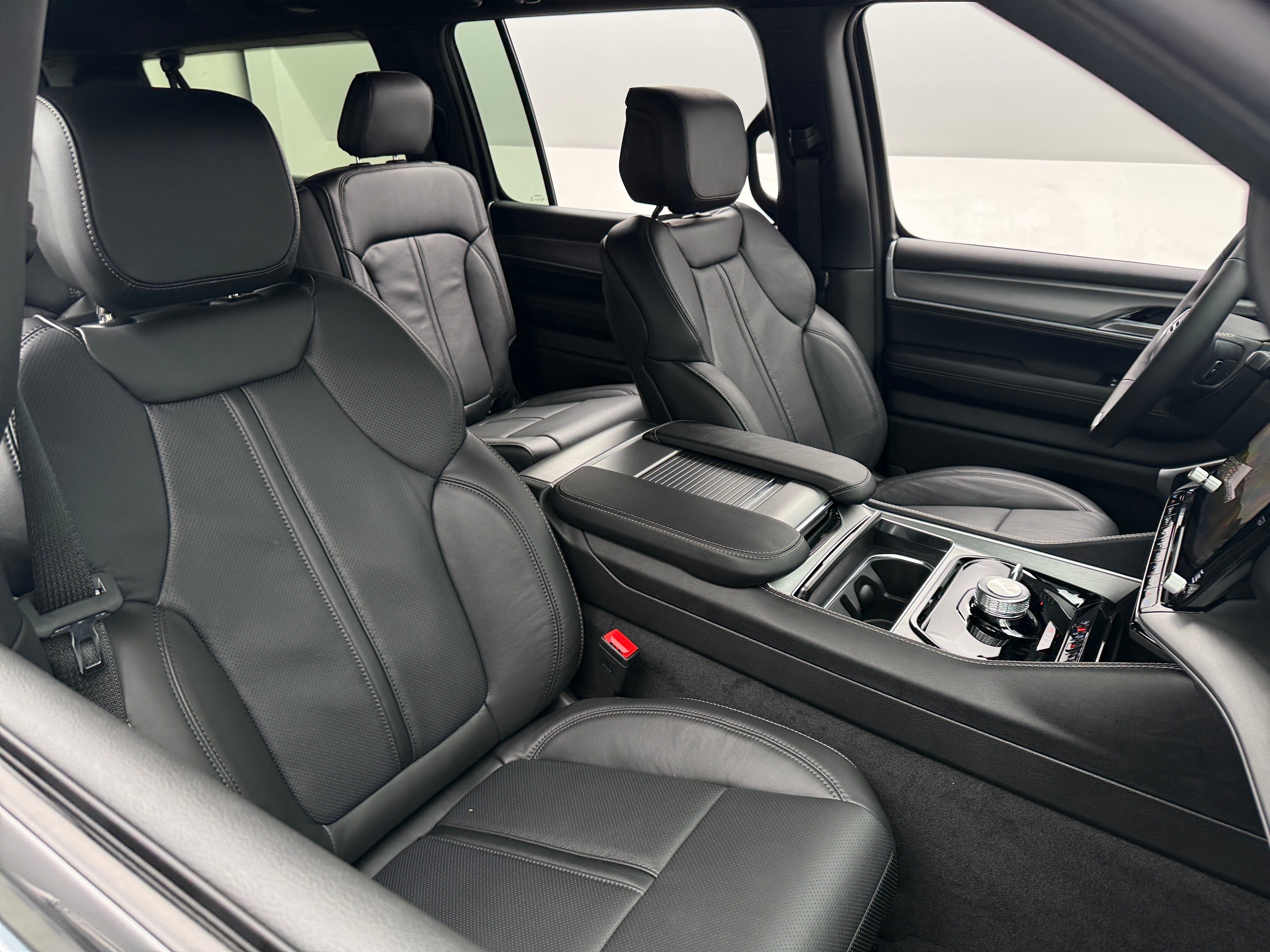 2026 Jeep Grand Wagoneer L