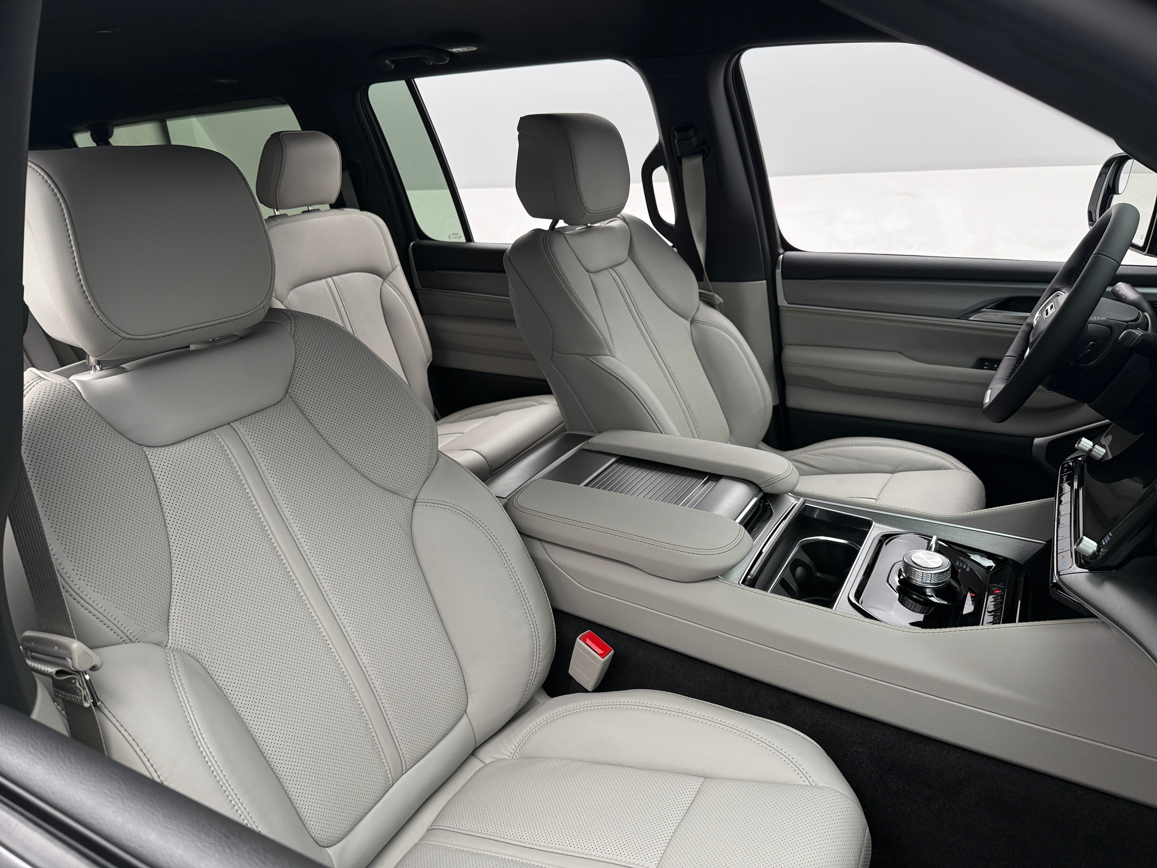 2026 Jeep Grand Wagoneer L