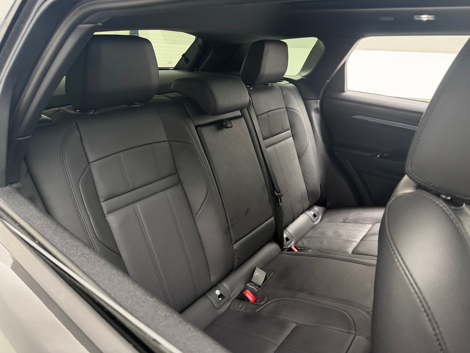 Thumbnail: 2023 Land Rover Range Rover Evoque - 5