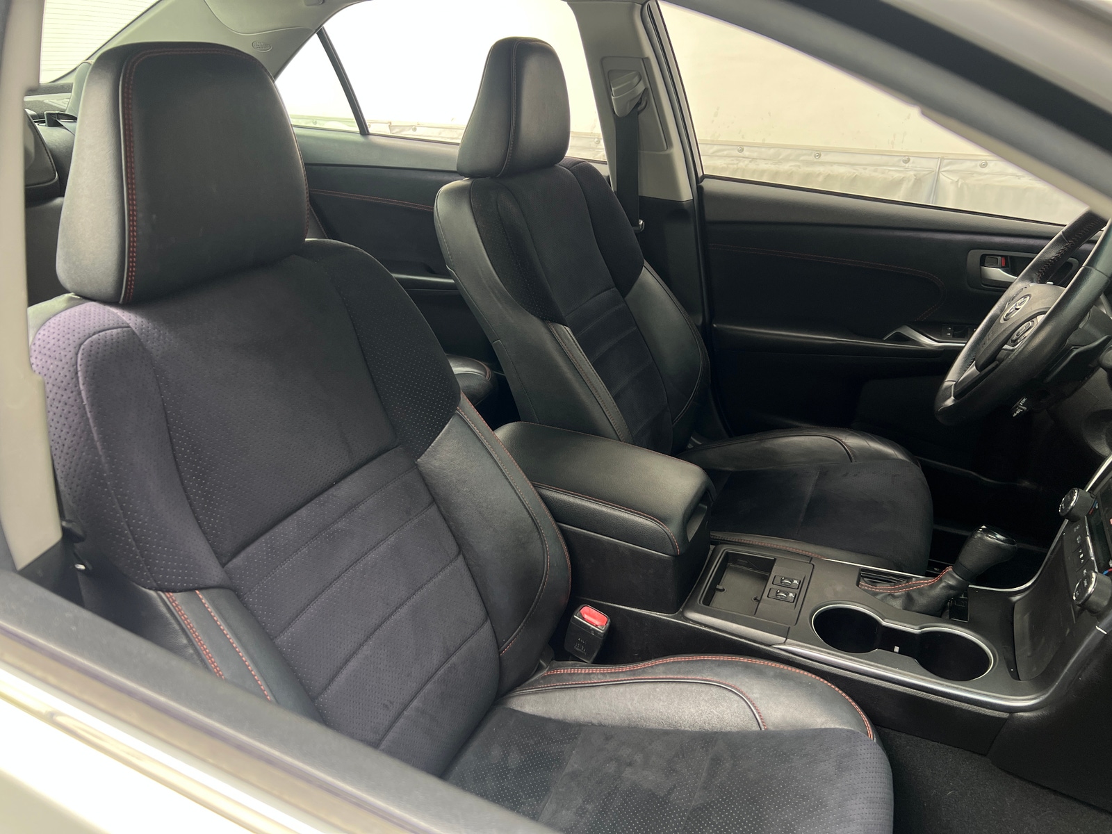 Thumbnail: 2015 Toyota Camry - 2
