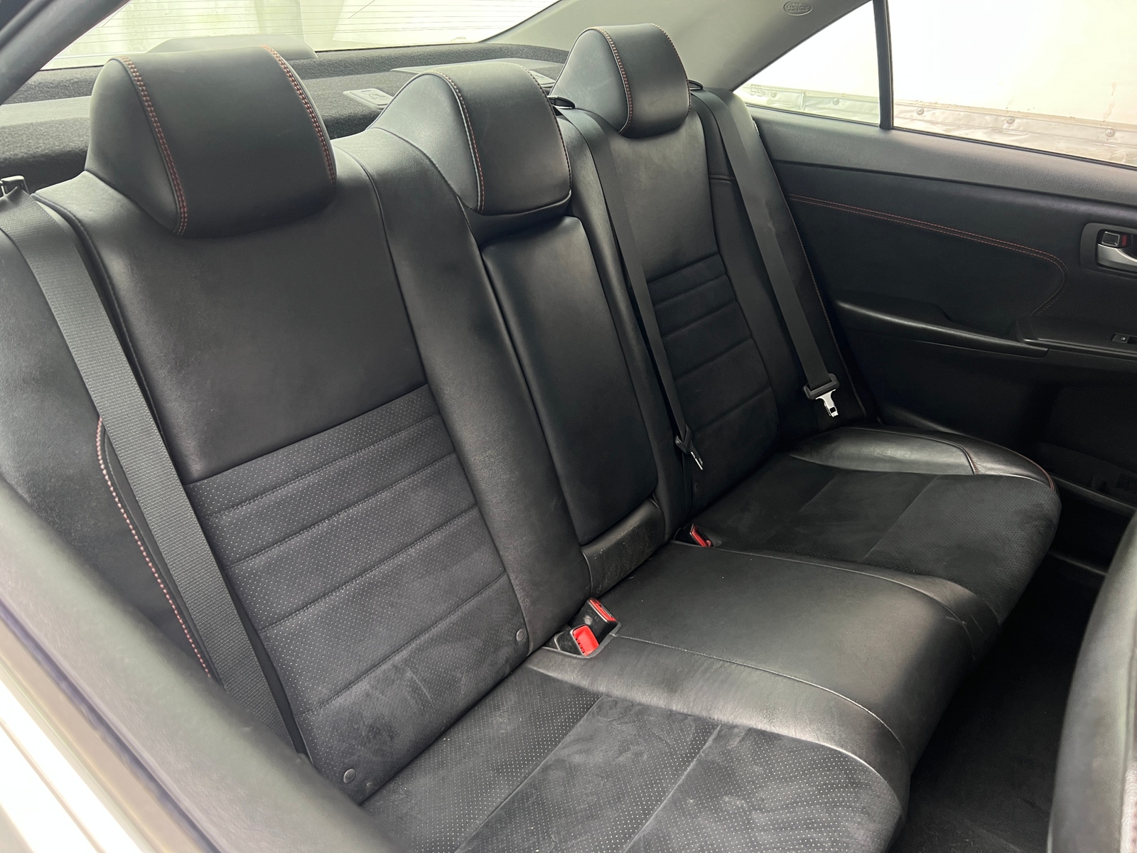 Thumbnail: 2015 Toyota Camry - 6