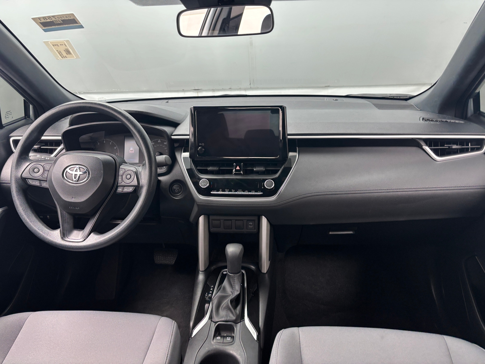 Thumbnail: 2025 Toyota Corolla Cross - 3