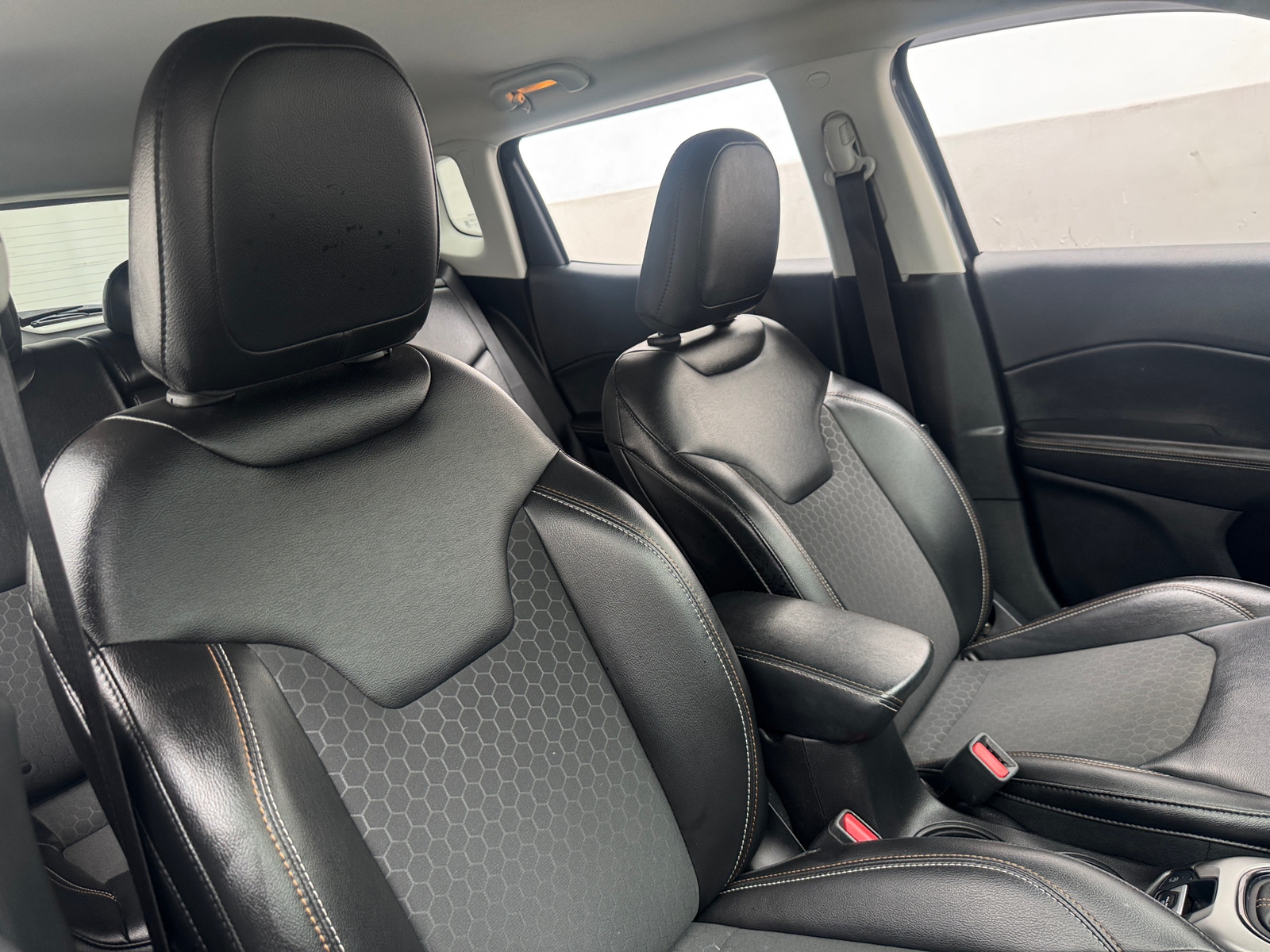 Thumbnail: 2019 Jeep Compass - 2