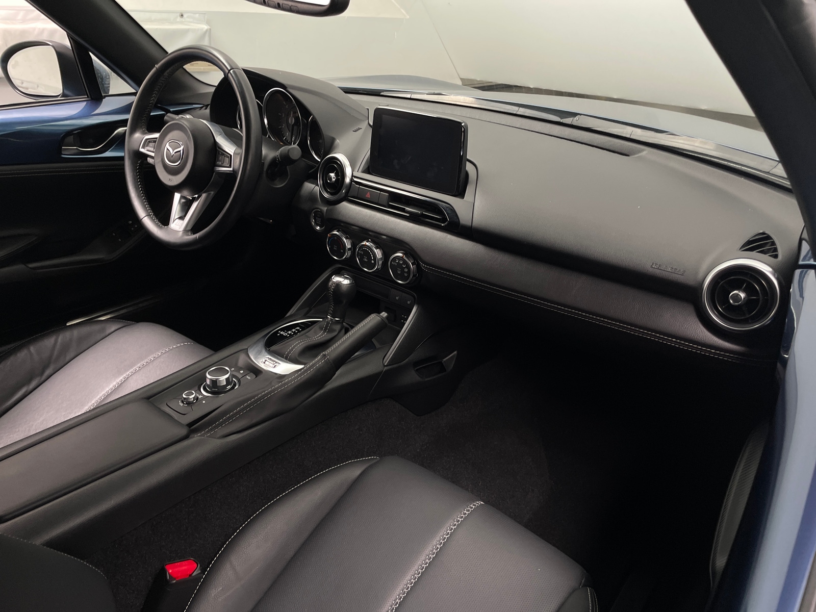 Thumbnail: 2020 Mazda MX-5 Miata - 2