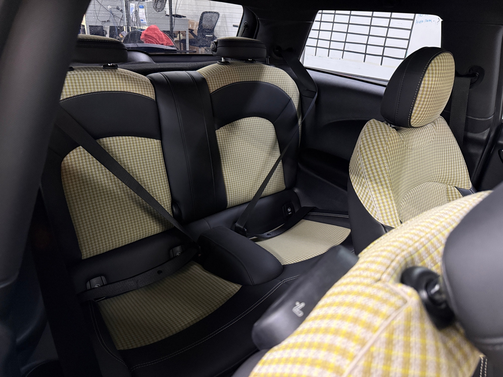 Thumbnail: 2023 MINI Cooper Hardtop - 6