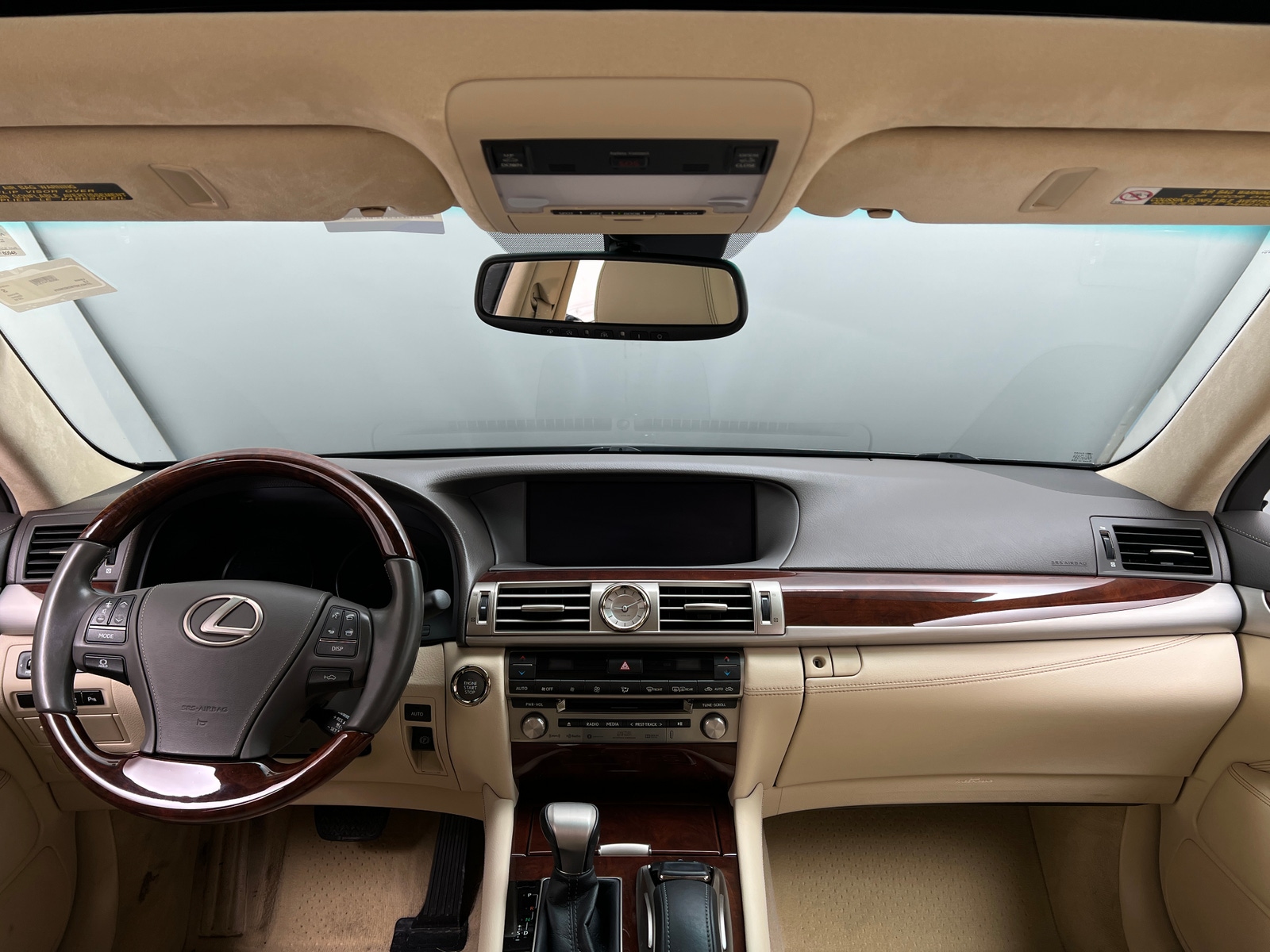 Thumbnail: 2016 Lexus LS - 2