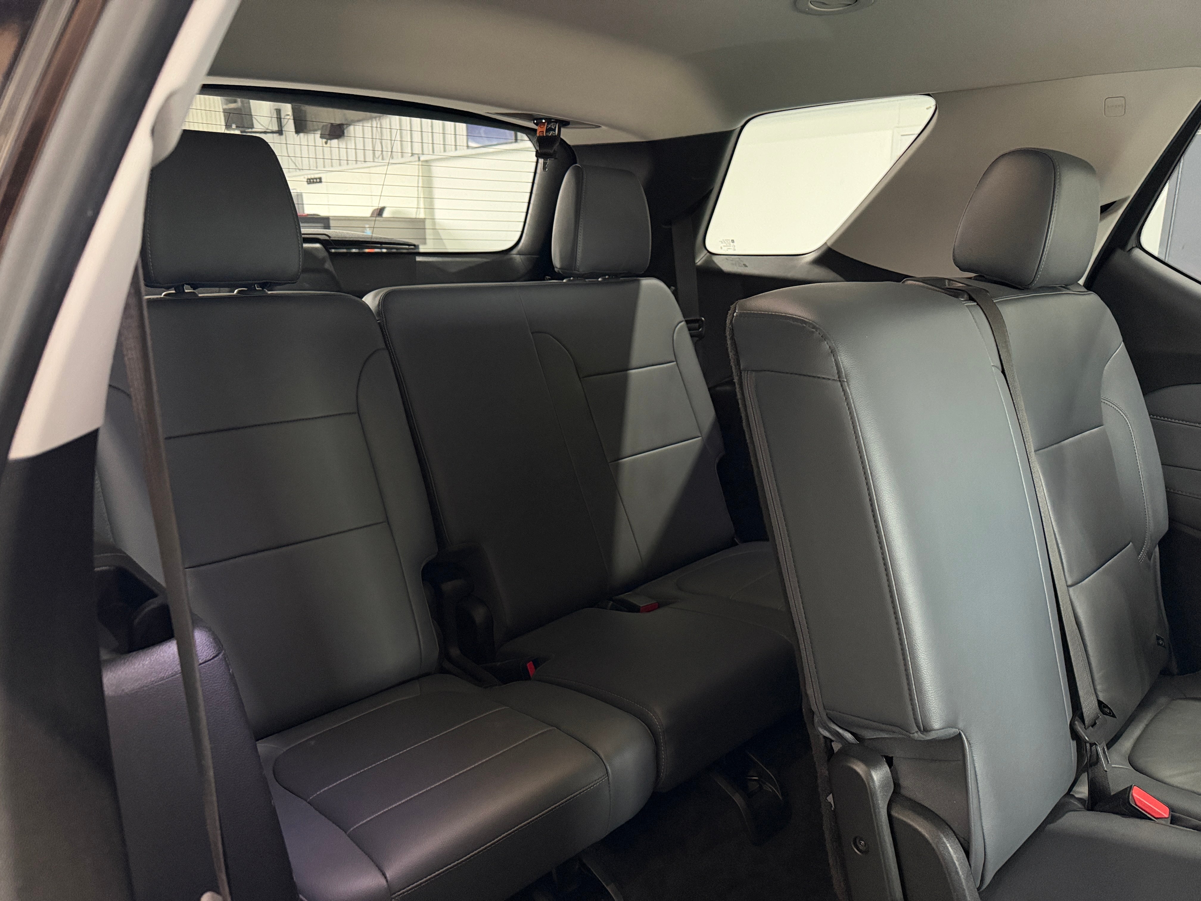 2021 Chevrolet Traverse 3LT - Photo 3