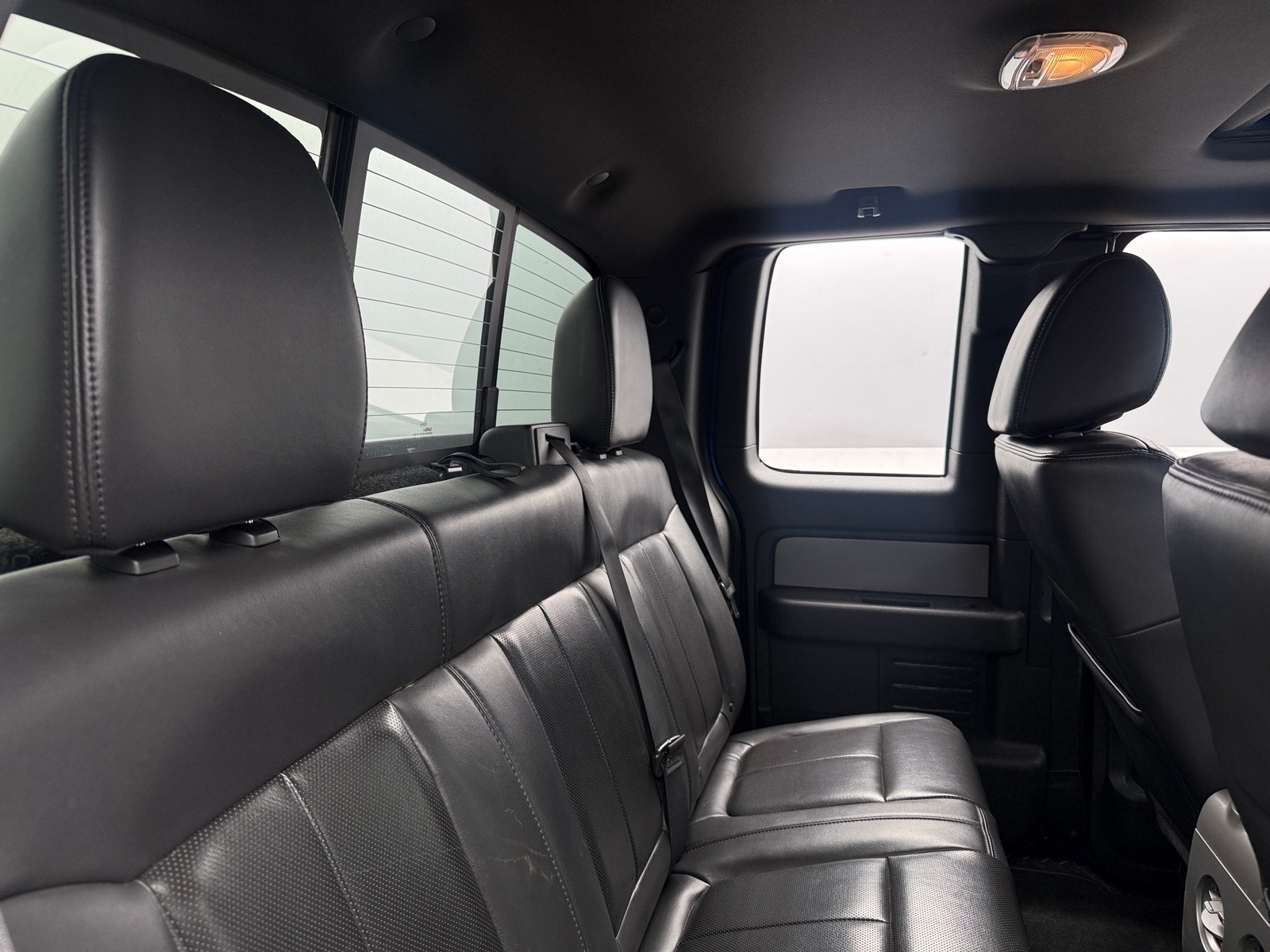 Thumbnail: 2010 Ford Econoline - 6