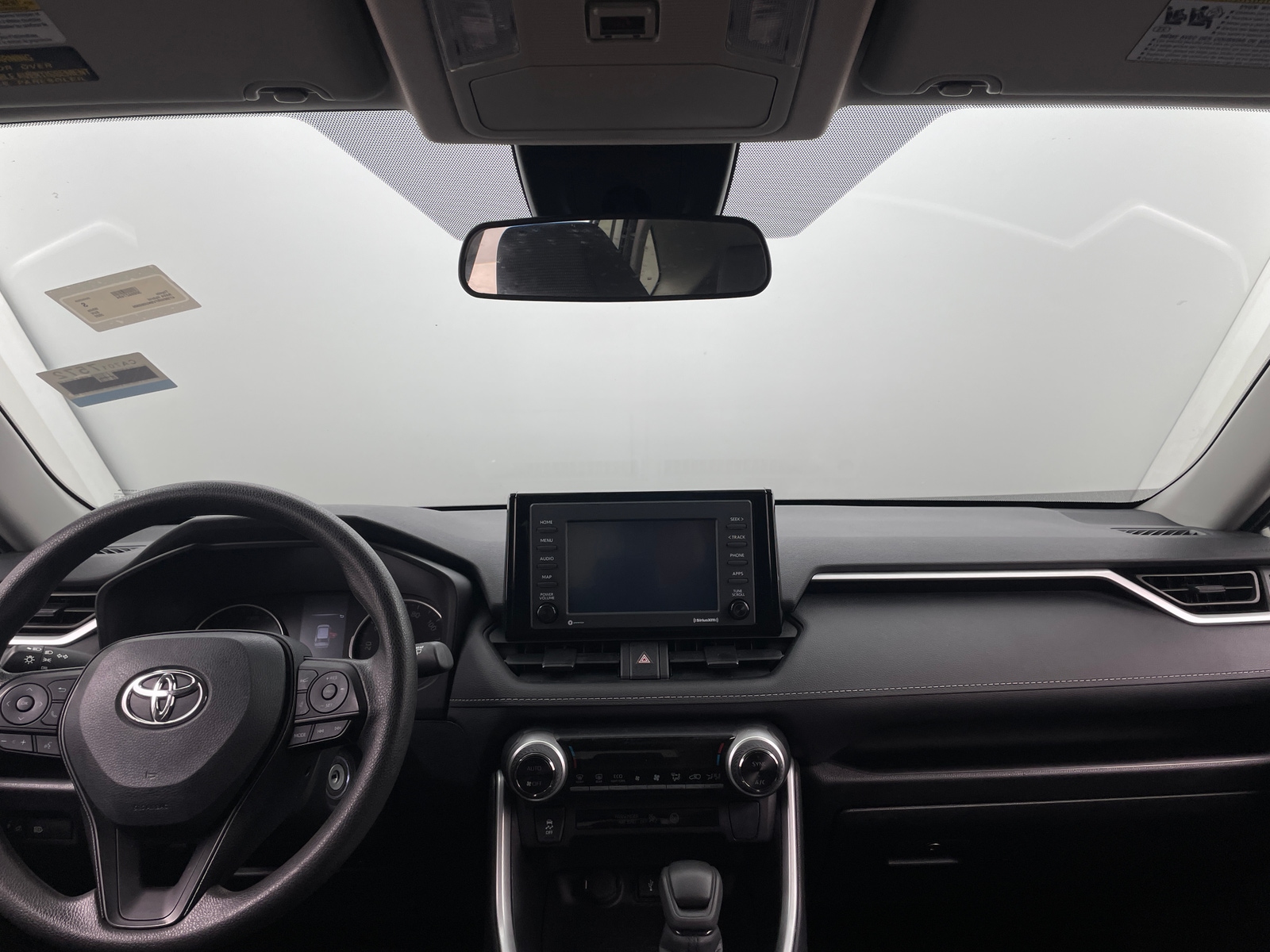 Thumbnail: 2022 Toyota RAV4 - 3