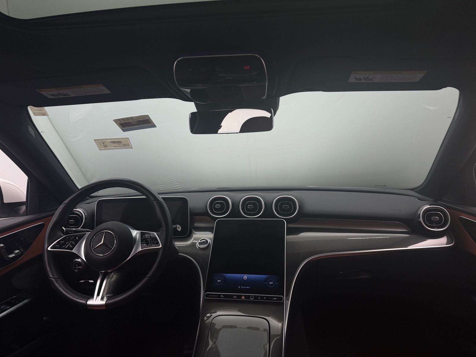 Thumbnail: 2023 Mercedes-Benz C-Class - 2