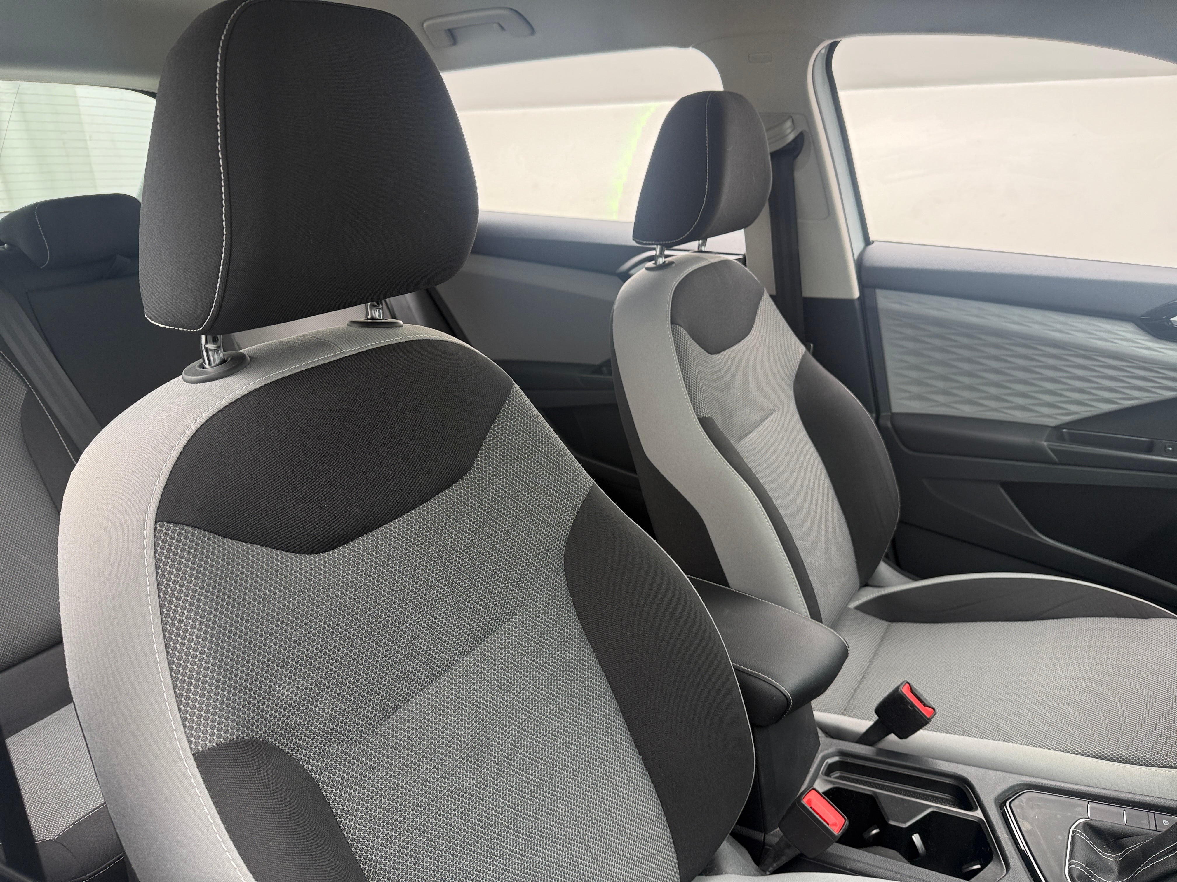 2023 Volkswagen Taos