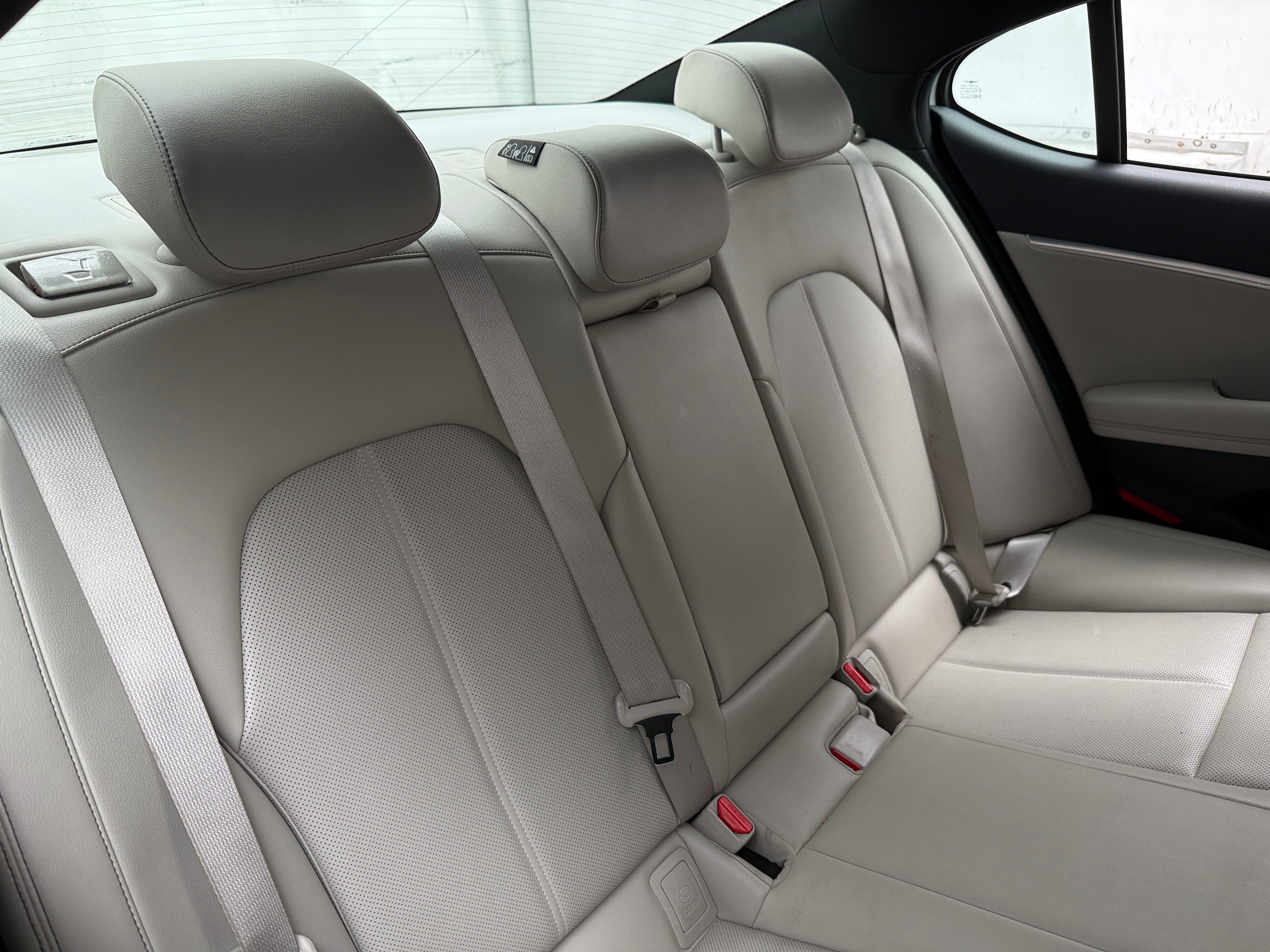 2023 GENESIS G70 Standard