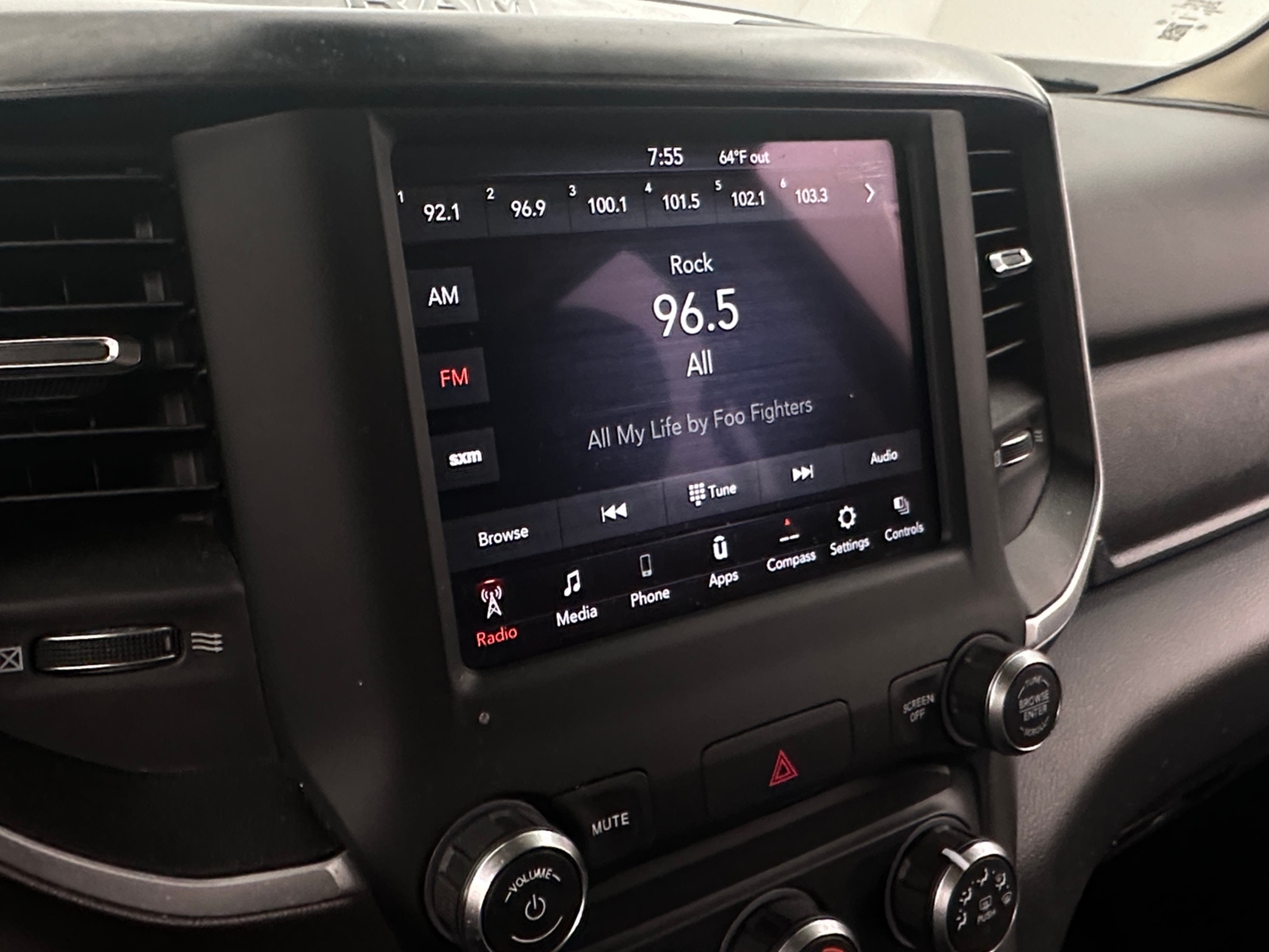 Thumbnail: 2020 RAM 1500 - 4