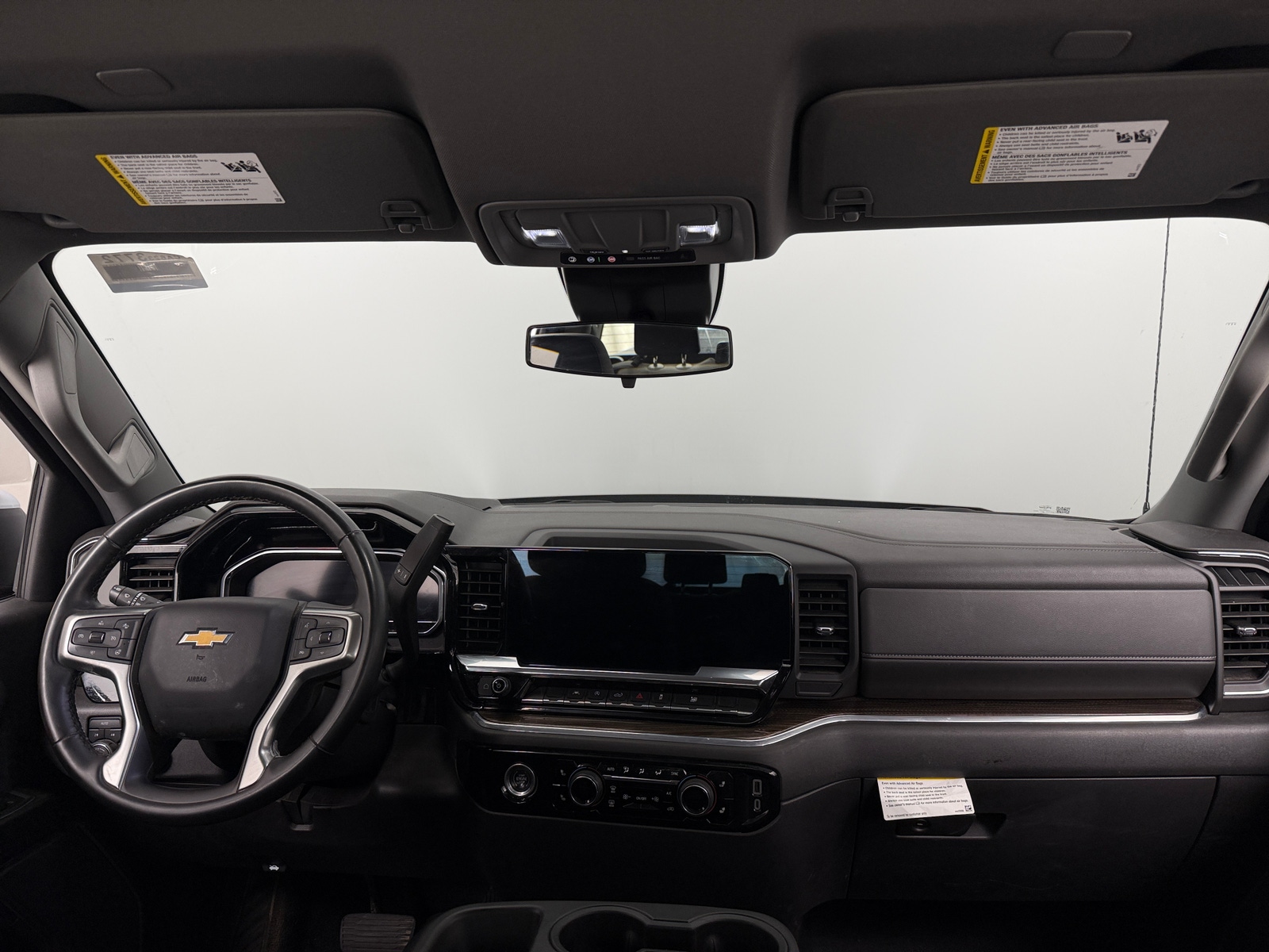 Thumbnail: 2024 Chevrolet Silverado 1500 - 3