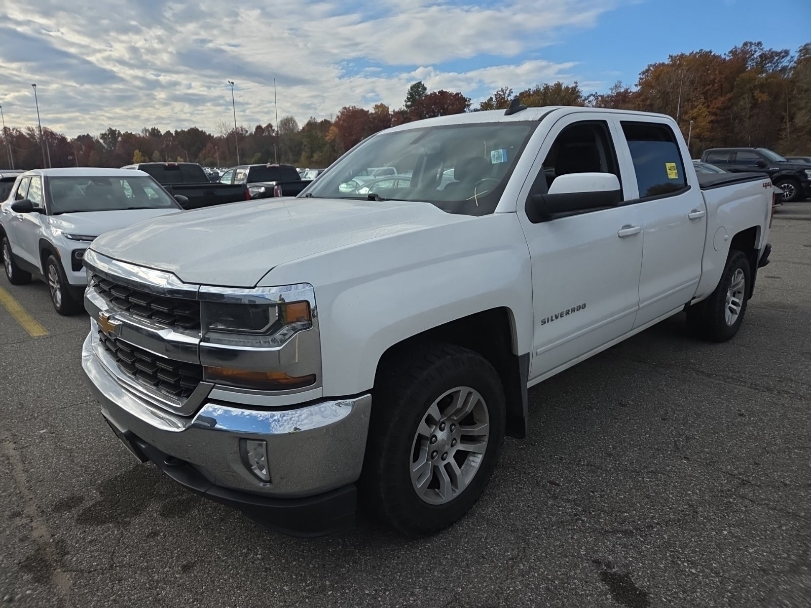 2018 Chevrolet Silverado 1500 4WD Crew Cab 143.5" LT W/1lt