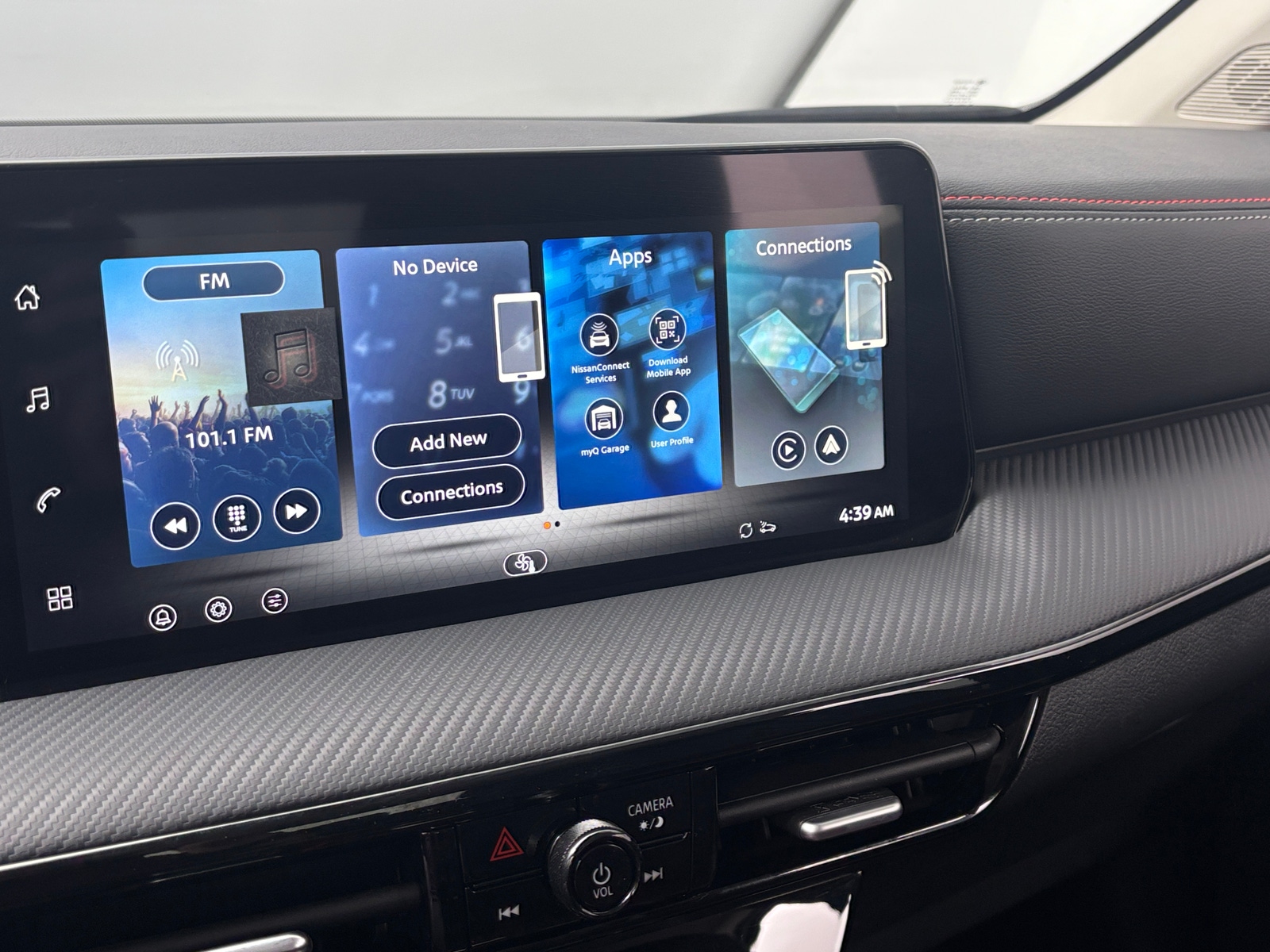 Thumbnail: 2026 Nissan Kicks - 3
