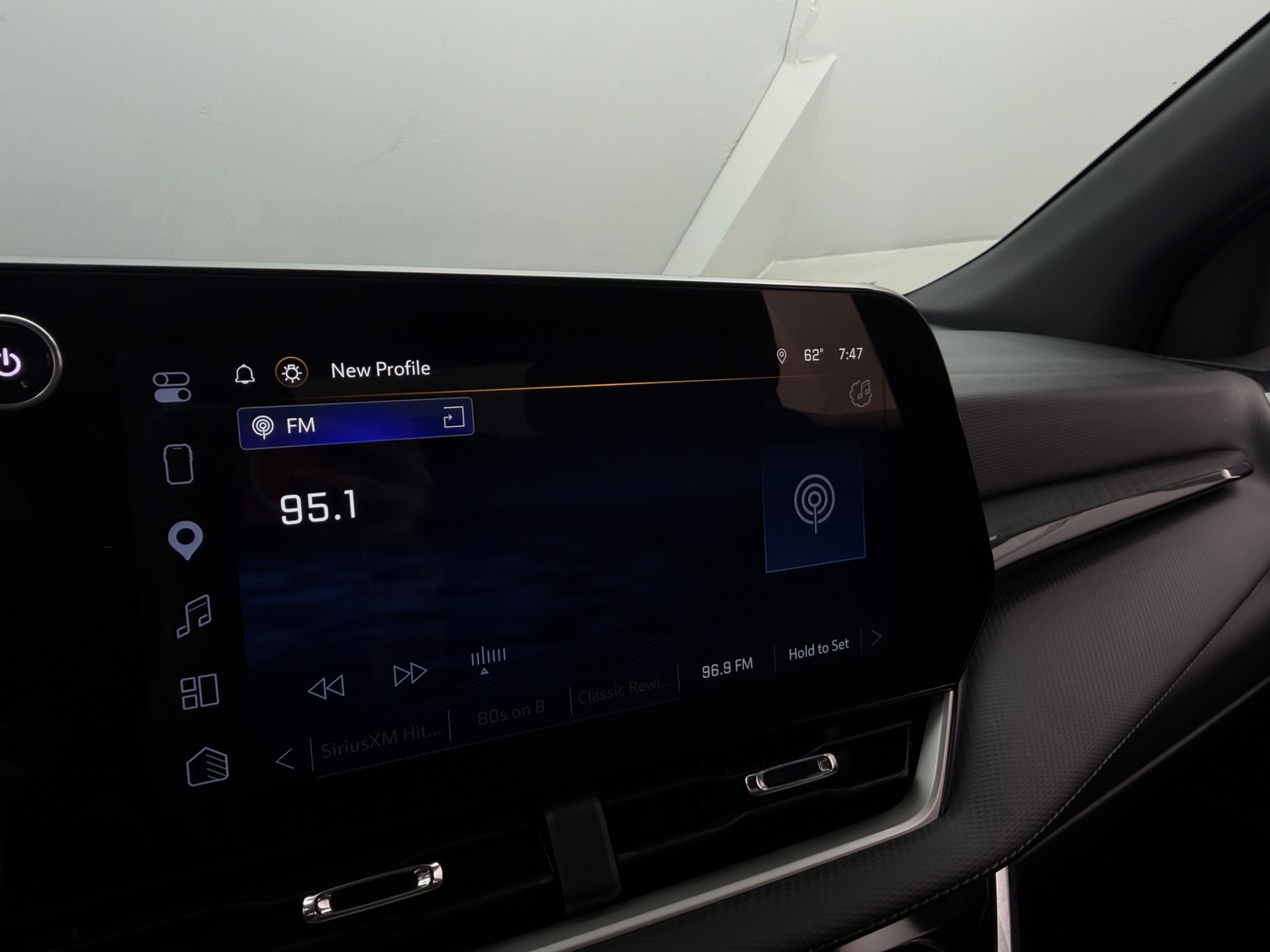 Thumbnail: 2026 Chevrolet Equinox - 4