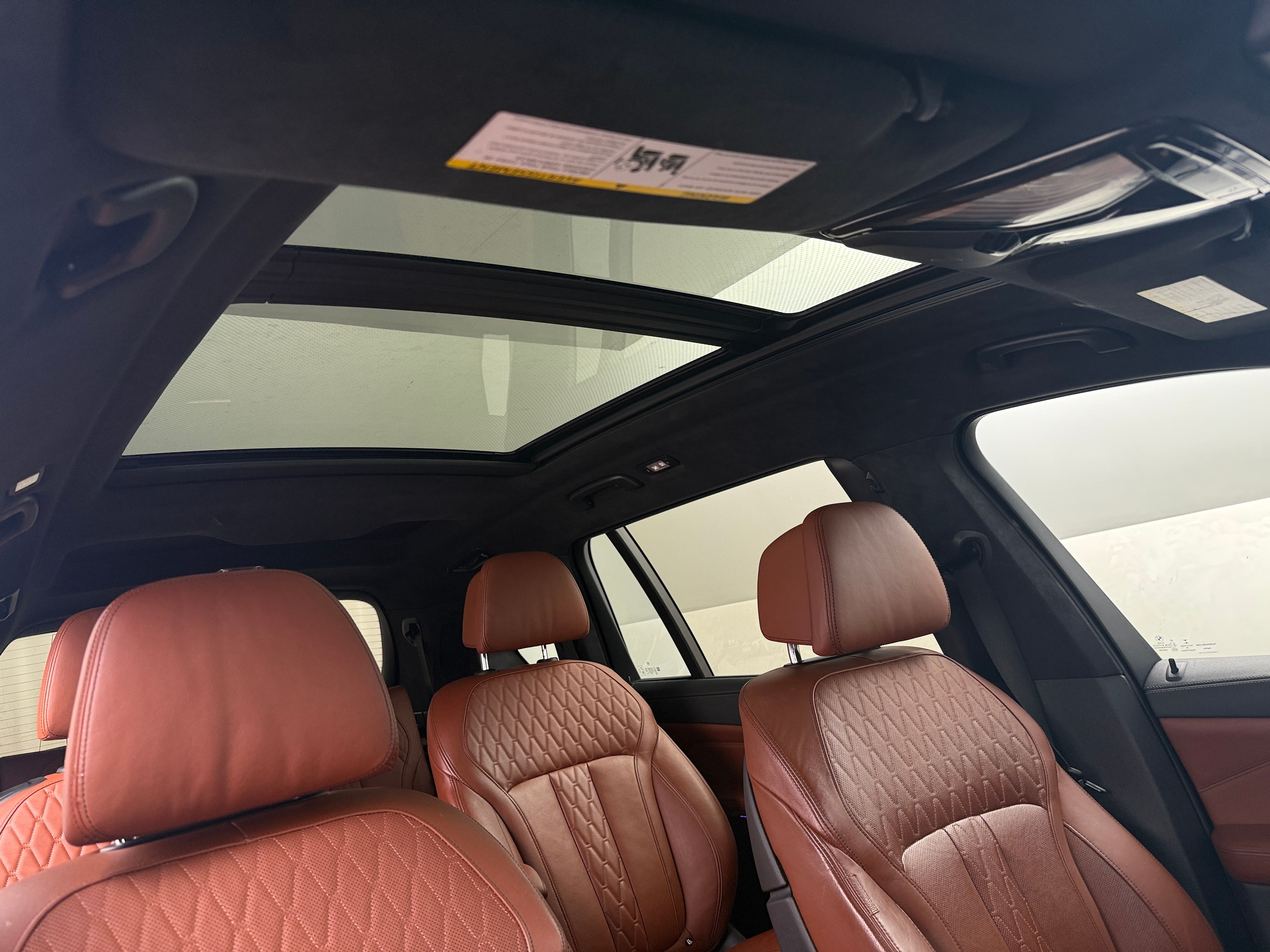 2021 BMW X7 40i