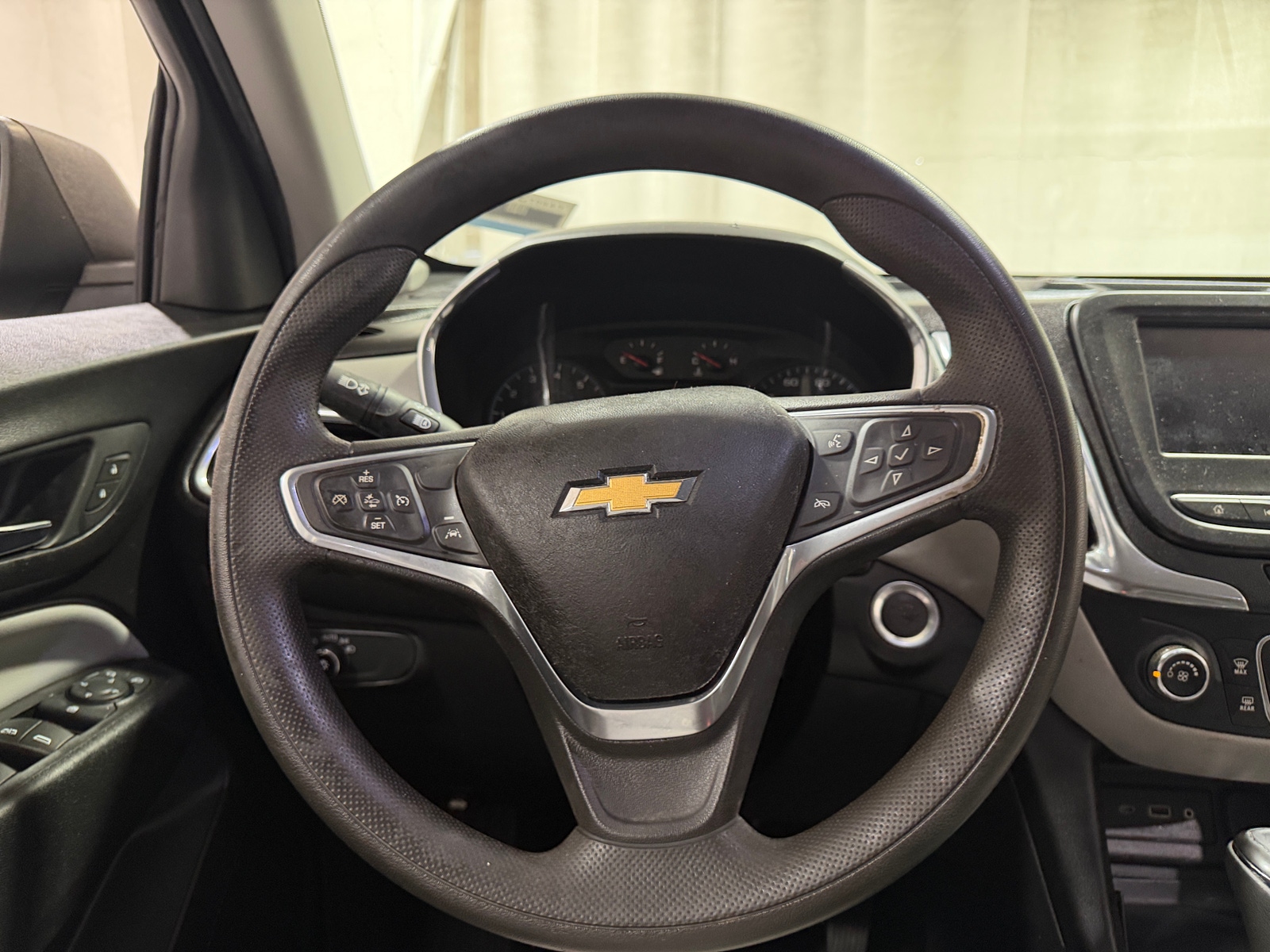 Thumbnail: 2020 Chevrolet Equinox - 5