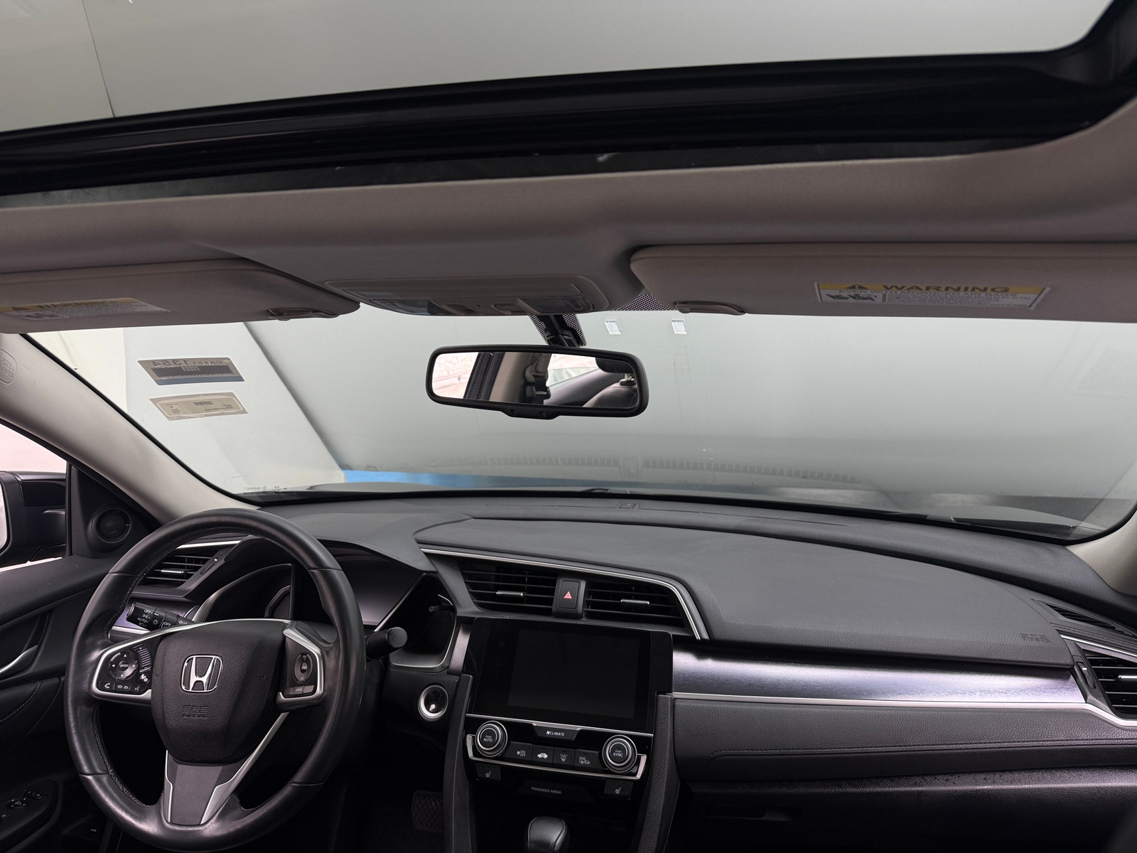 Thumbnail: 2016 Honda Civic - 3