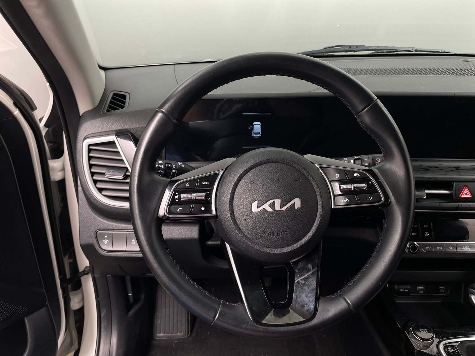 Thumbnail: 2025 Kia Seltos - 4