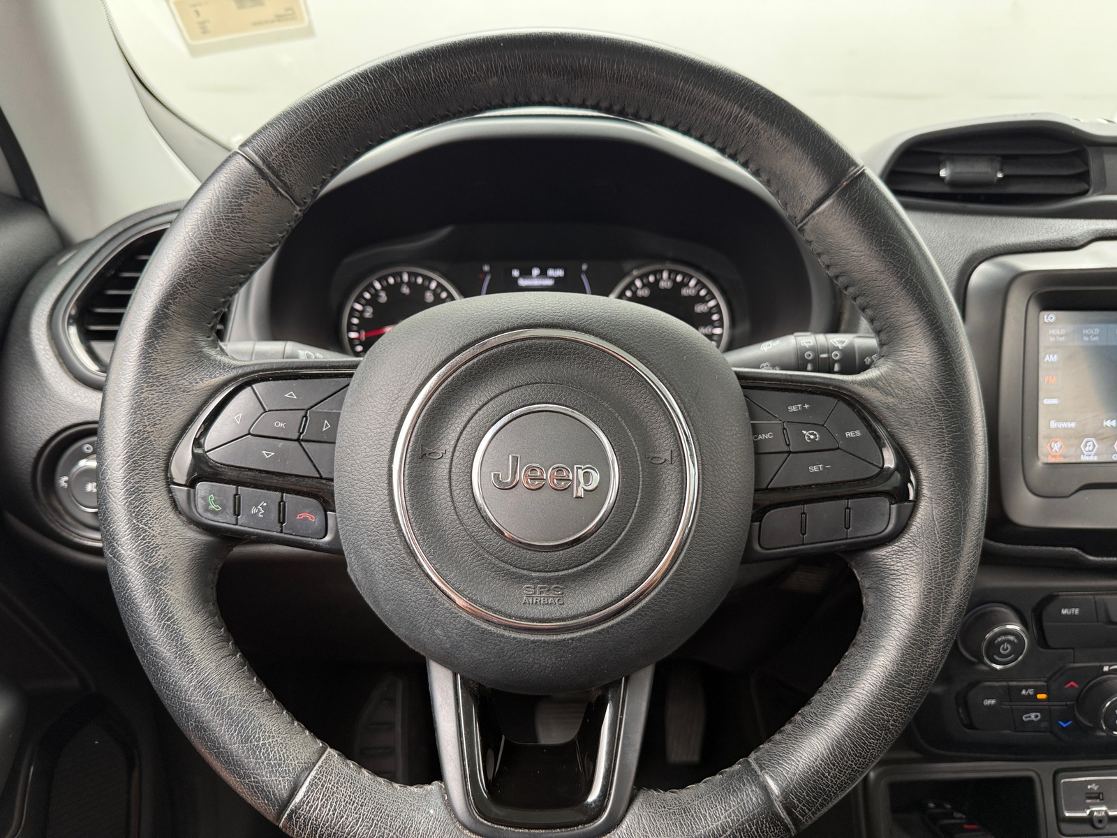 Thumbnail: 2020 Jeep Renegade - 5